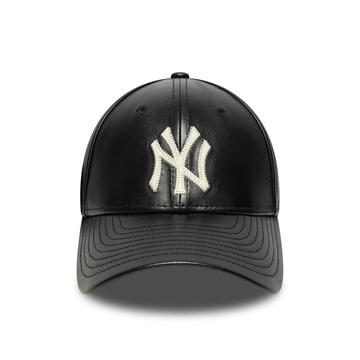 New York Yankees MLB Leather Black New Era 9FORTY M-Crown Adjustable Cap, front view showing a white embroidered NY logo on the centre black leather panel with a curved black visor and stitching.