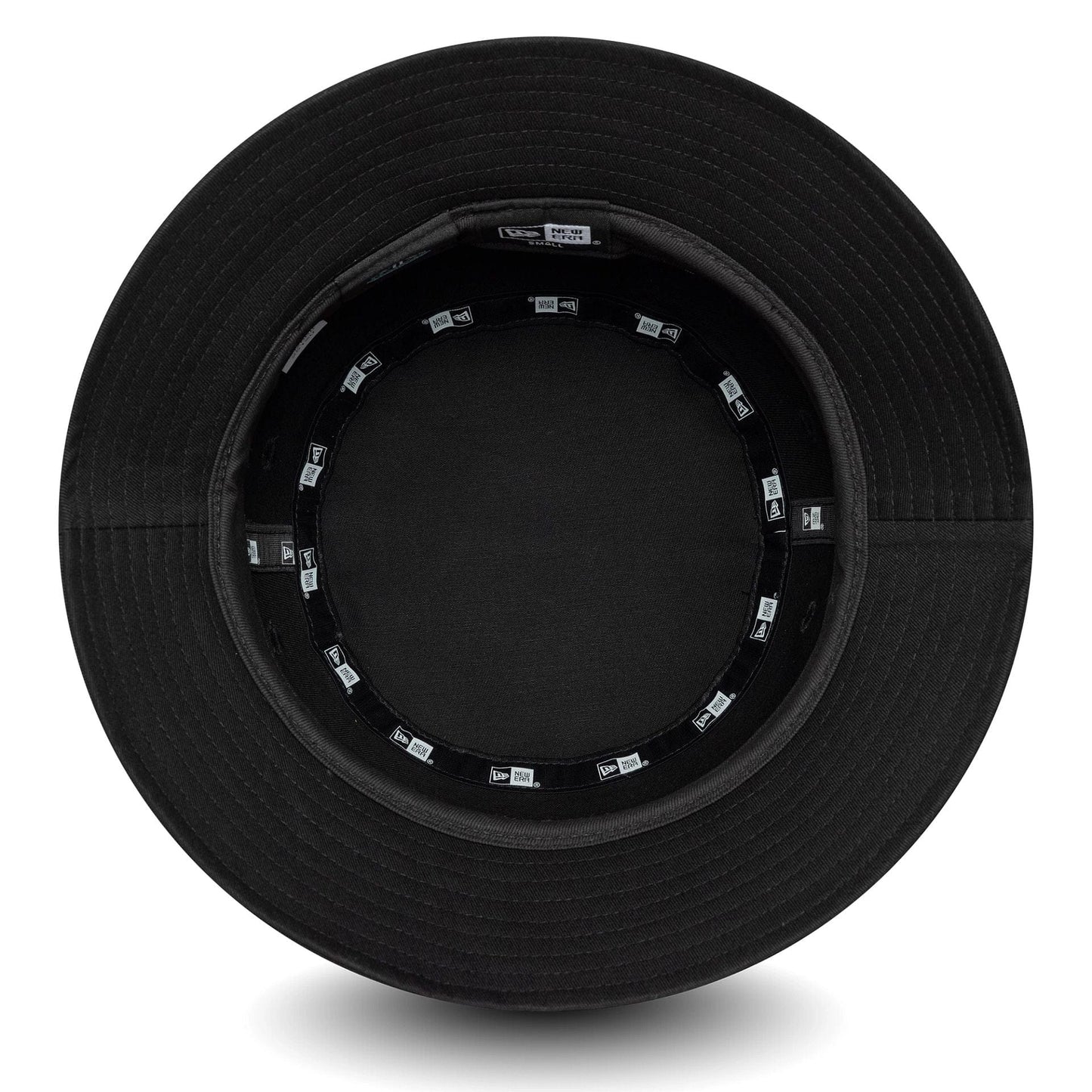 This is a Newcastle United FC Patch Black Bucket Hat 5