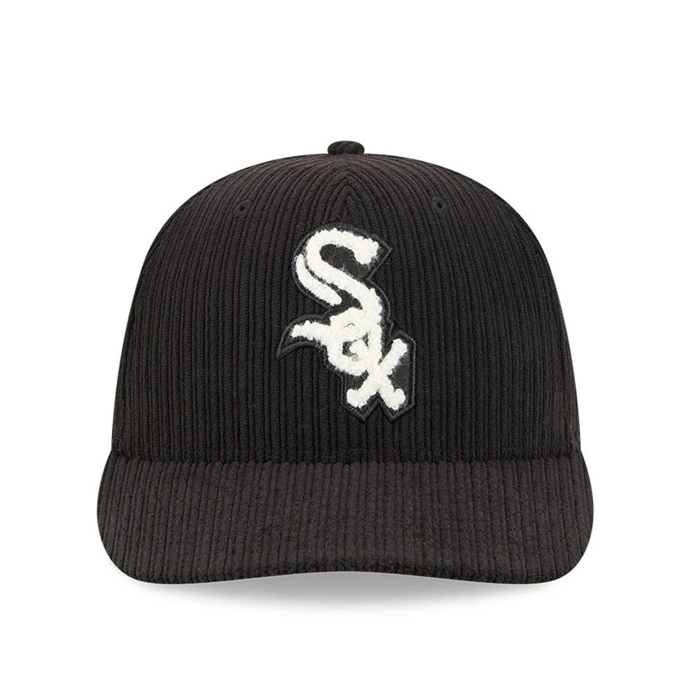 Chicago White Sox MLB Chenille Pop Black New Era 59FIFTY Fitted Cap, front view showing a raised white chenille Sox logo with black outlines embroidered on the structured black ribbed crown and matching black flat visor.