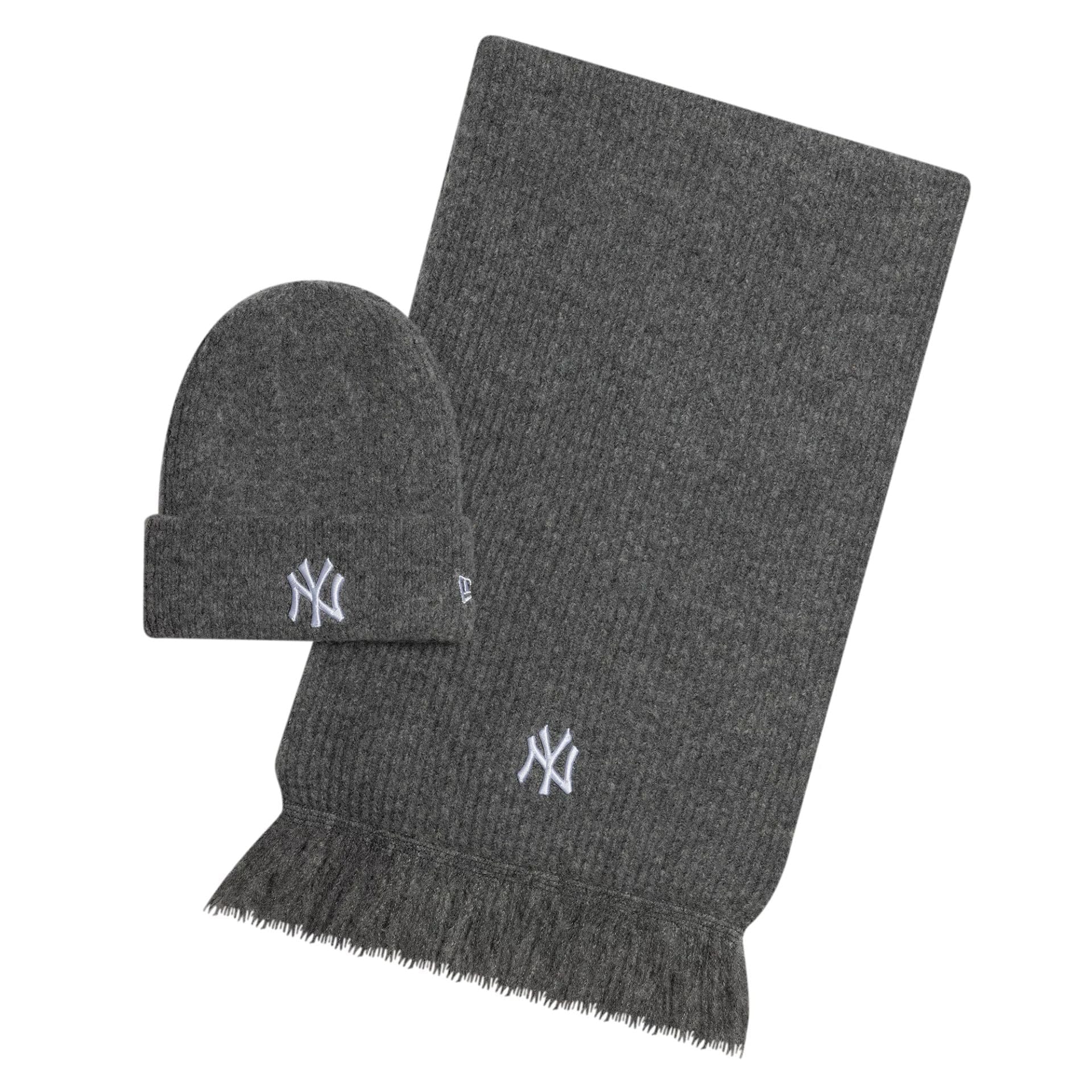This is a New York Yankees MLB Dark Grey Beanie & Scarf Set 1