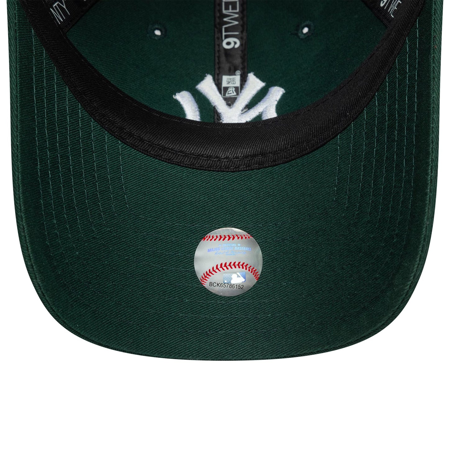 This is a New York Yankees Womens MLB League Essential Dark Green 9TWENTY Adjustable Cap 5