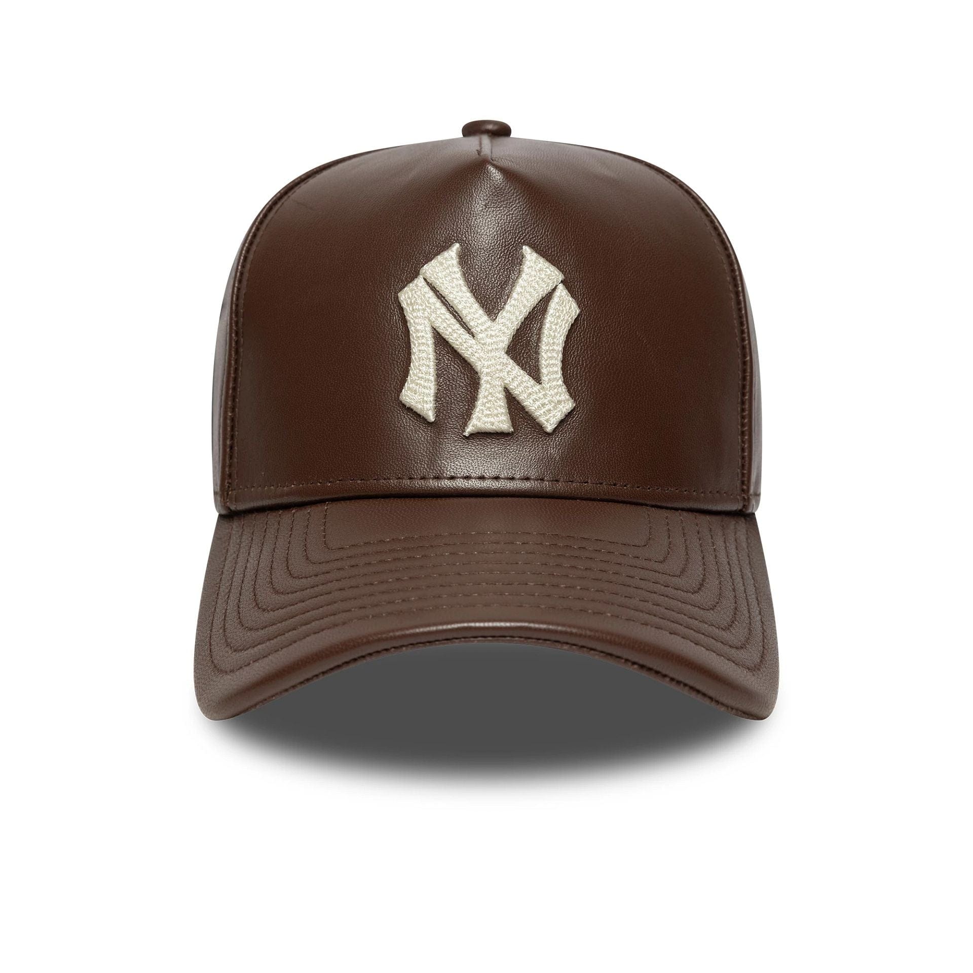 This is a New York Yankees MLB Leather Dark Brown 9FORTY E-Frame Adjustable Cap 2