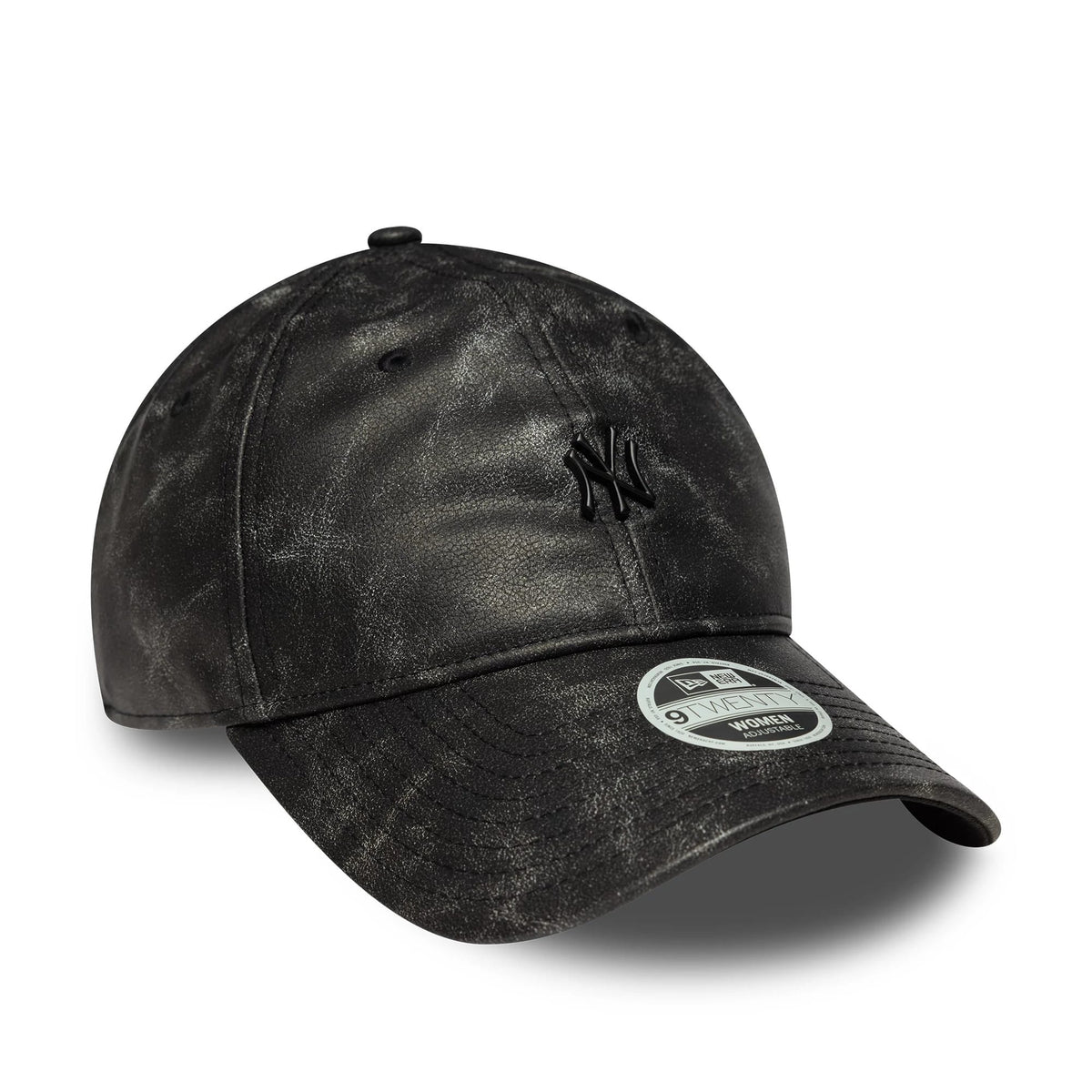 This is a New York Yankees Womens MLB Worn PU Black 9TWENTY Adjustable Cap 3