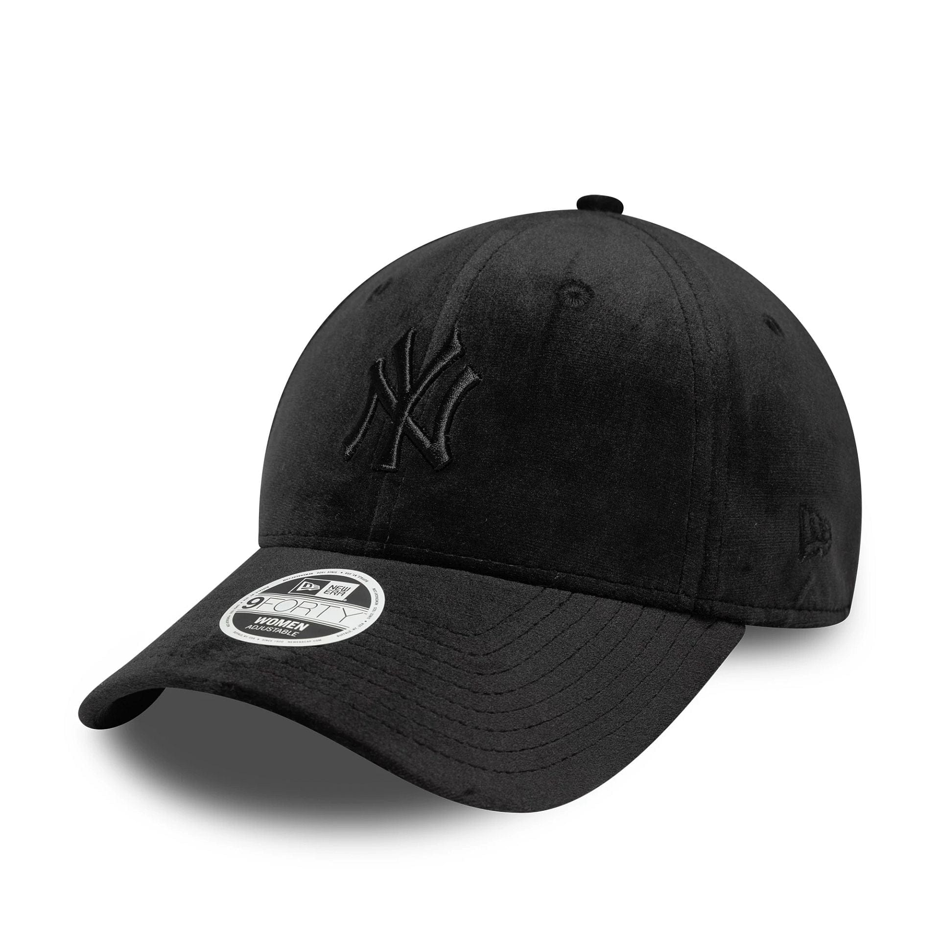 This is a New York Yankees Womens MLB Velour Black 9FORTY Adjustable Cap 1