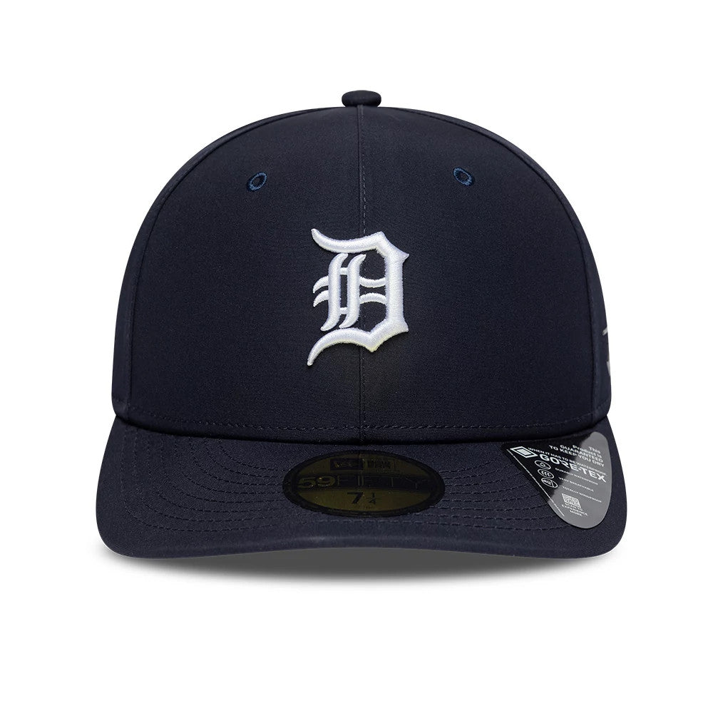Detroit Tigers MLB Gore-Tex Navy New Era 59FIFTY Fitted Cap, front view showing the white raised embroidered Detroit Tigers logo on the centre of the navy crown, with a flat visor and gold 59FIFTY size sticker.