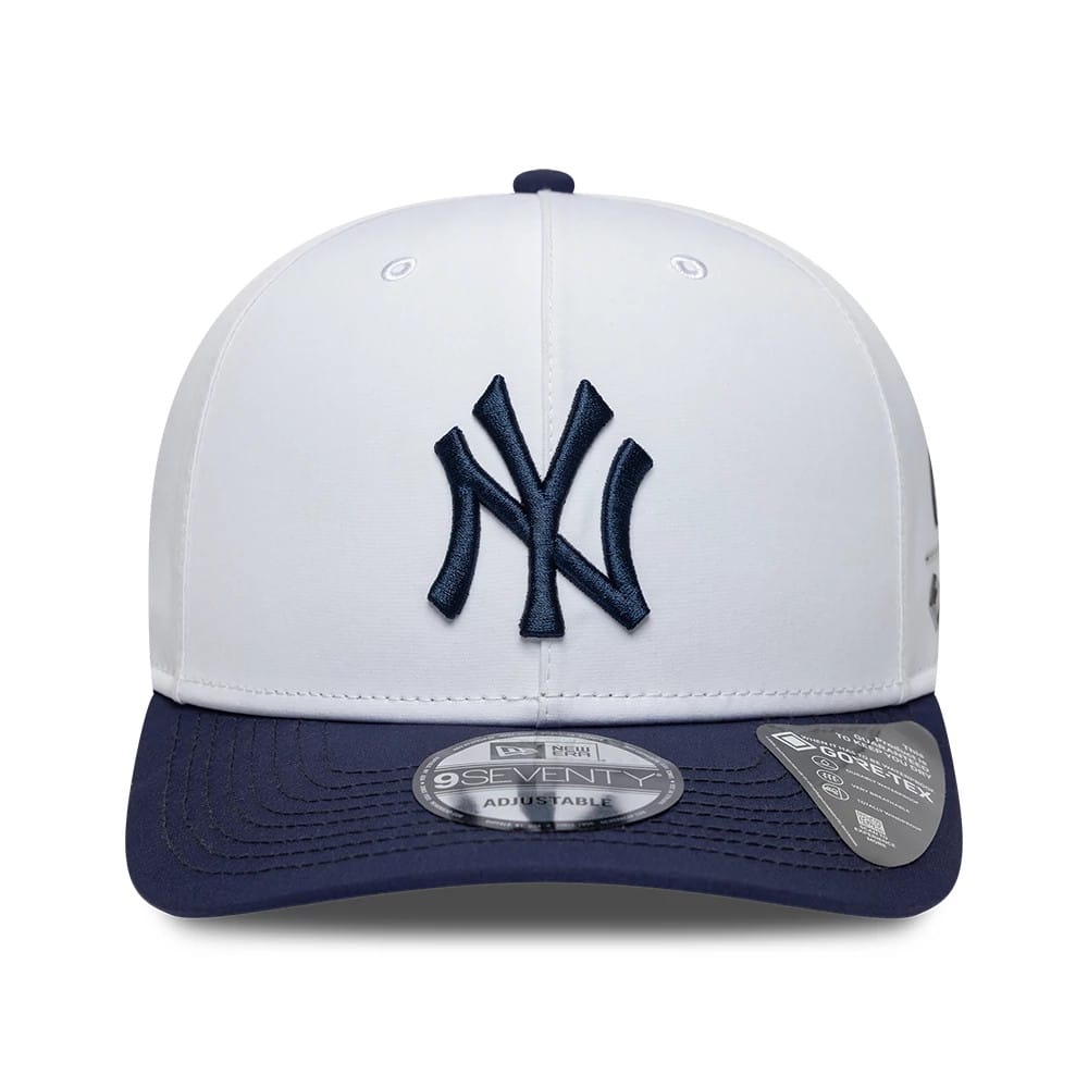 This is a New York Yankees MLB Gore-Tex White 9SEVENTY Stretch Snap Adjustable Cap 3