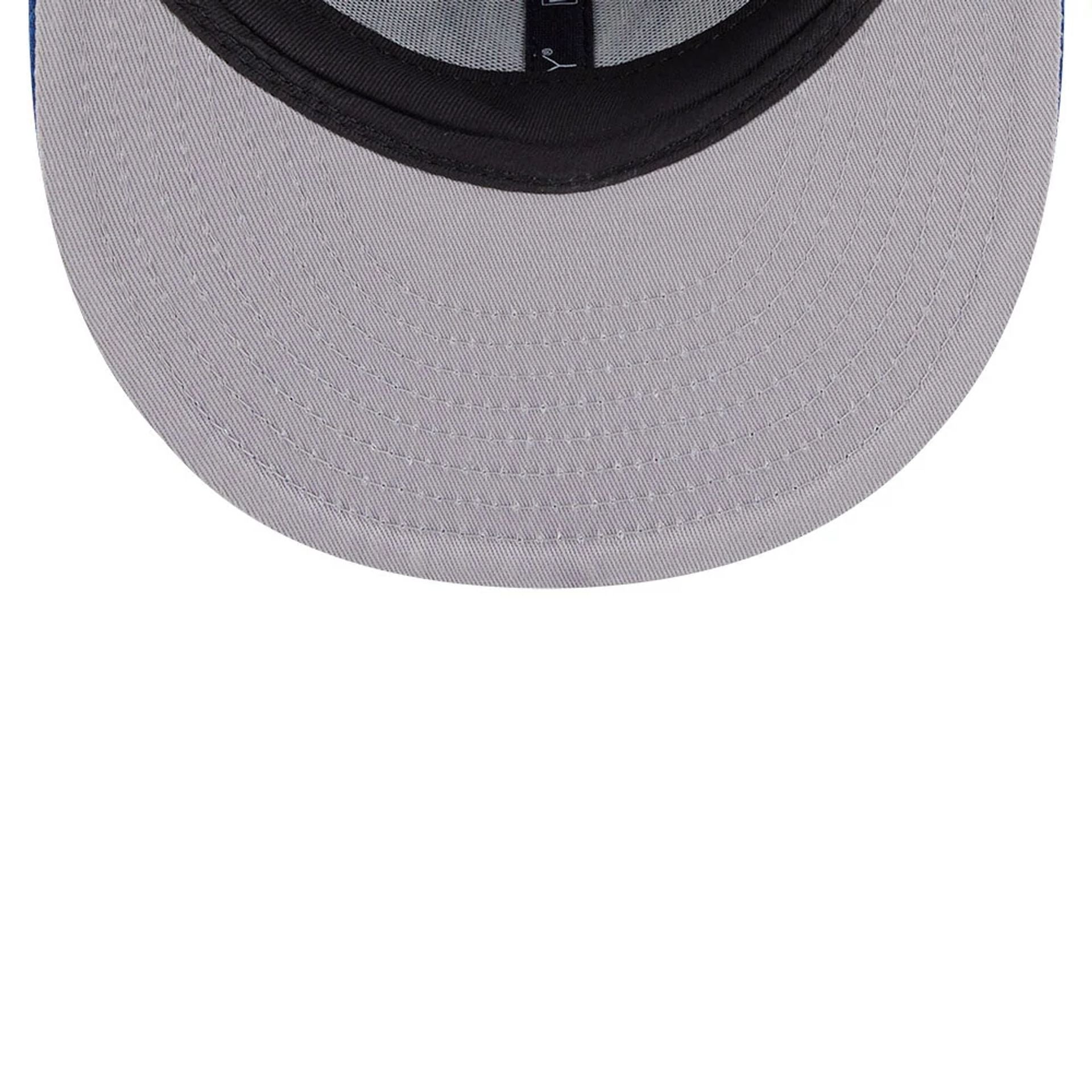 Pictured is this Indianapolis Colts NFL x Nickelodeon black 59FIFTY Fitted cap. 2