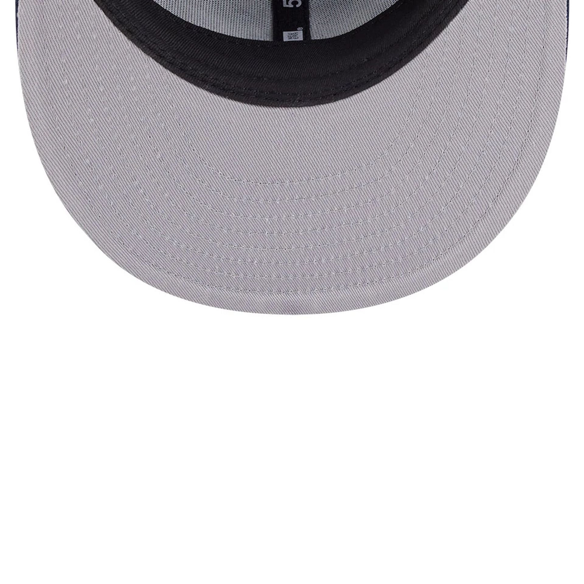 Pictured is this Dallas Cowboys NFL x Nickelodeon black 59FIFTY Fitted cap. 2