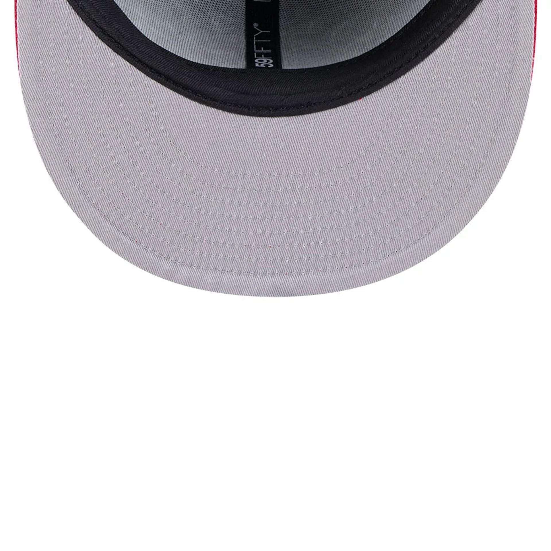 Pictured is this Atlanta Falcons NFL x Nickelodeon black 59FIFTY Fitted cap. 2