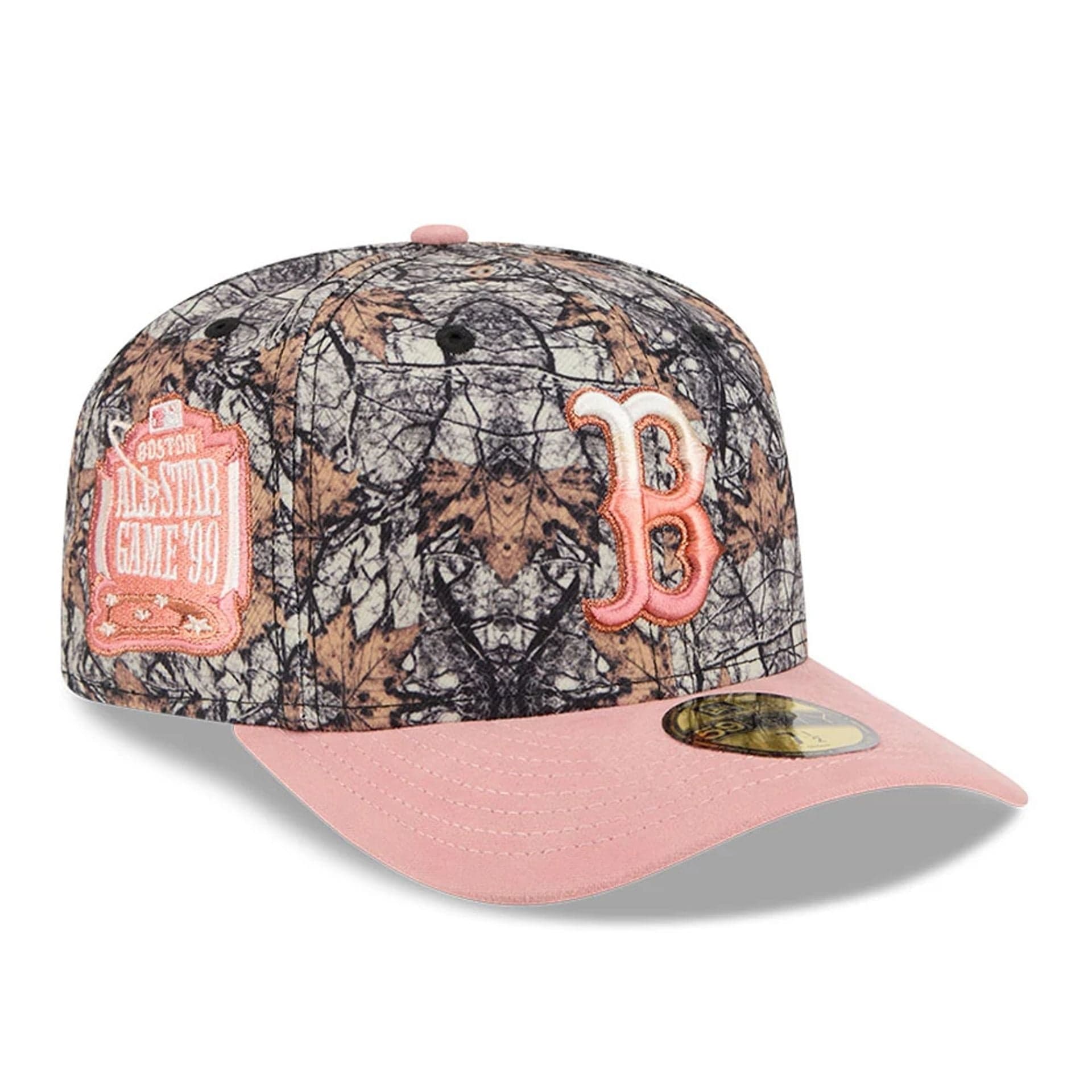 This is a Boston Red Sox Gradient Real Tree All Over Print 59FIFTY Fitted Cap 1