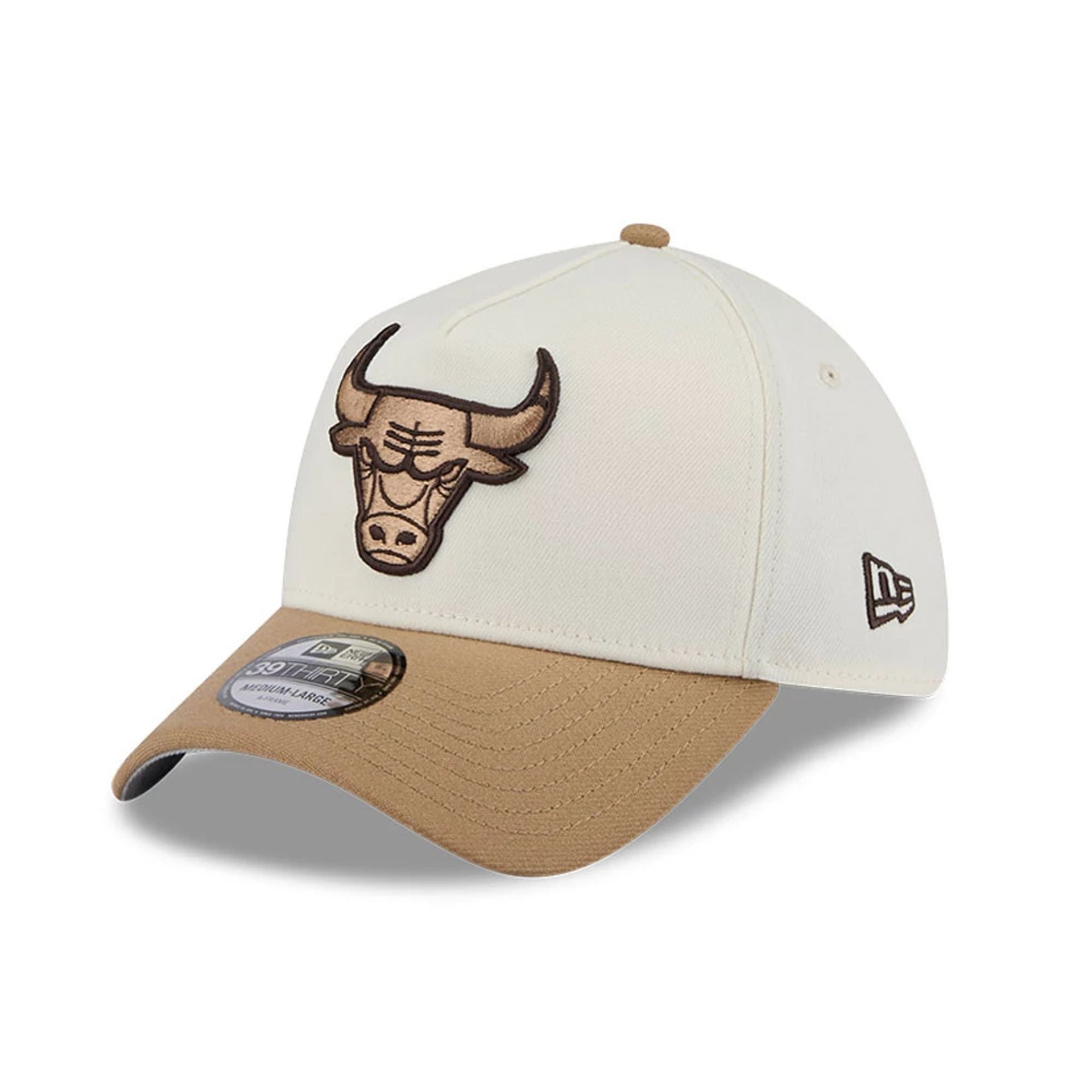 Pictured is this NBA Sandy Bay Chicago Bulls 39THIRTY A-Frame Stretch Fit cap in white. 1