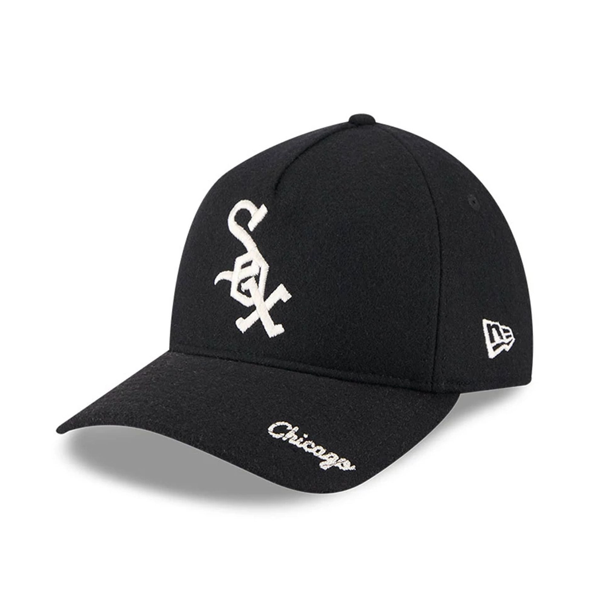 This is a Chicago White Sox Wool Letterman Black 9TWENTY A-Frame Adjustable Cap 1