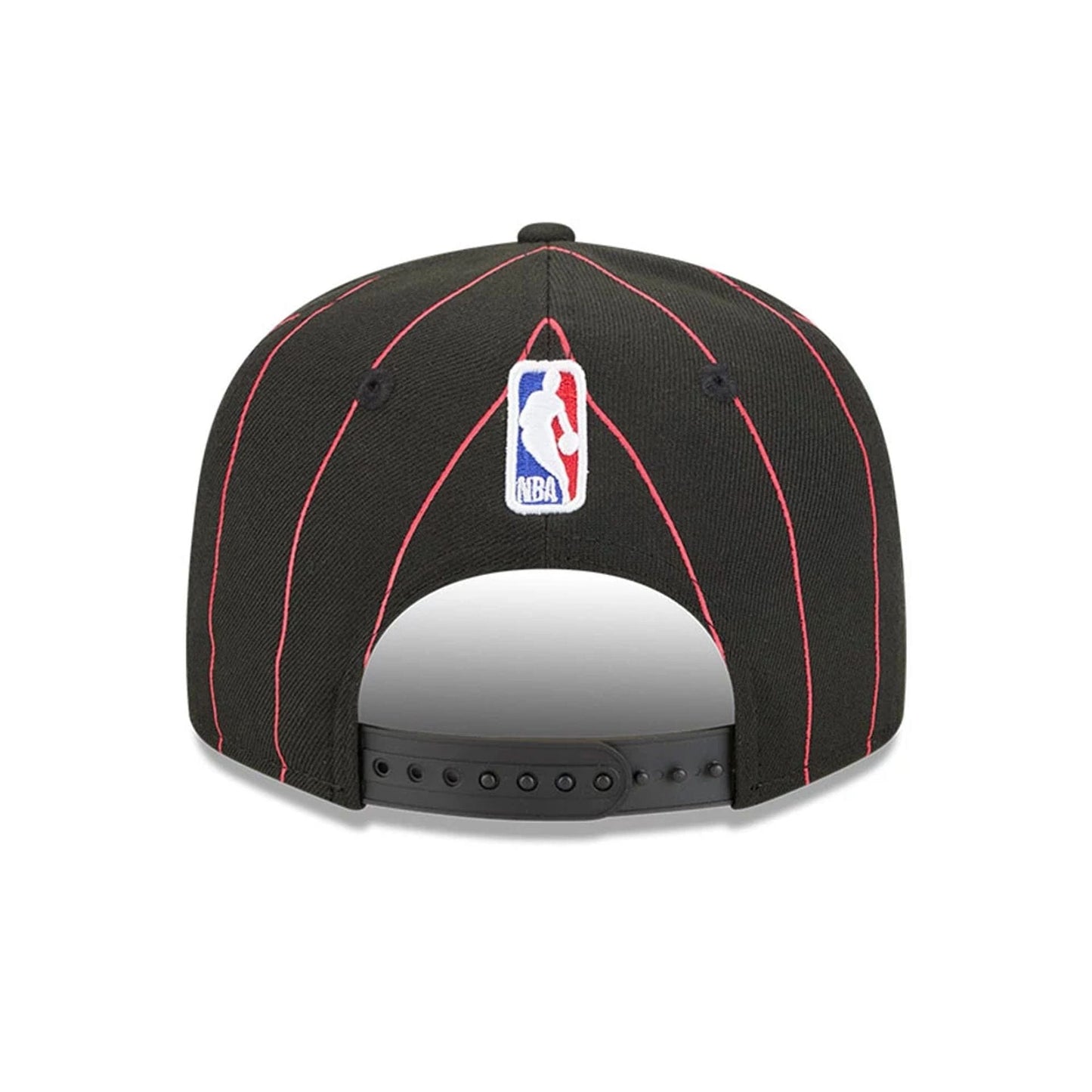 This is a Chicago Bulls NBA Statement Black 9FIFTY Snapback Adjustable Cap 7