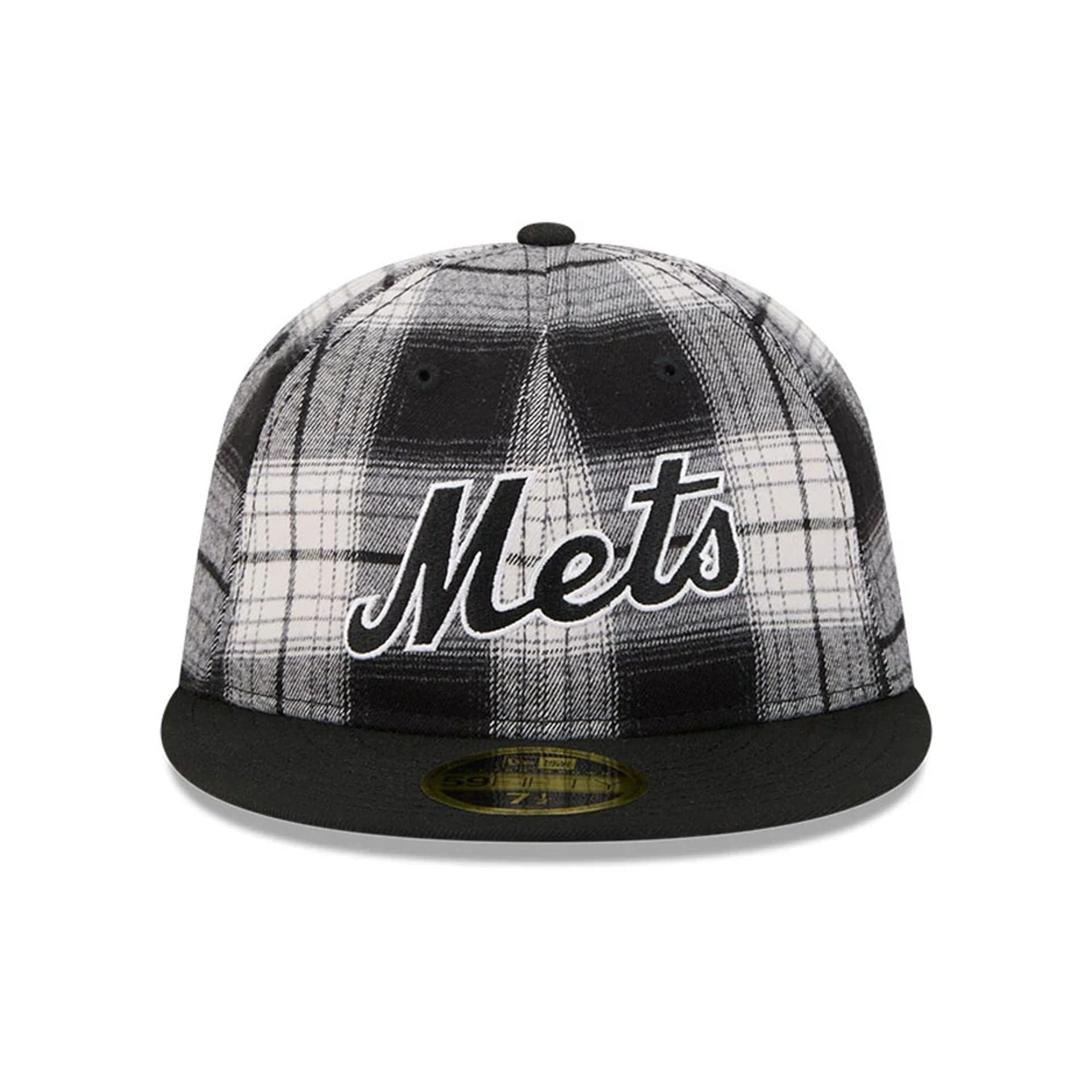 This is a New York Mets MLB Grunge Style Plaid Black Retro Crown 59FIFTY Fitted Cap 2