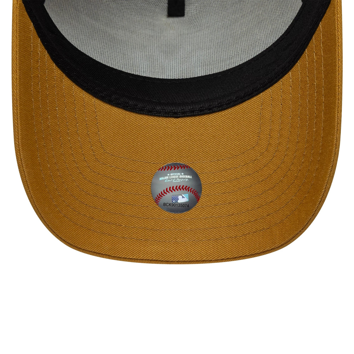 Pictured is this MLB League Essential New York Yankees 9FORTY E-Frame in beige. 5