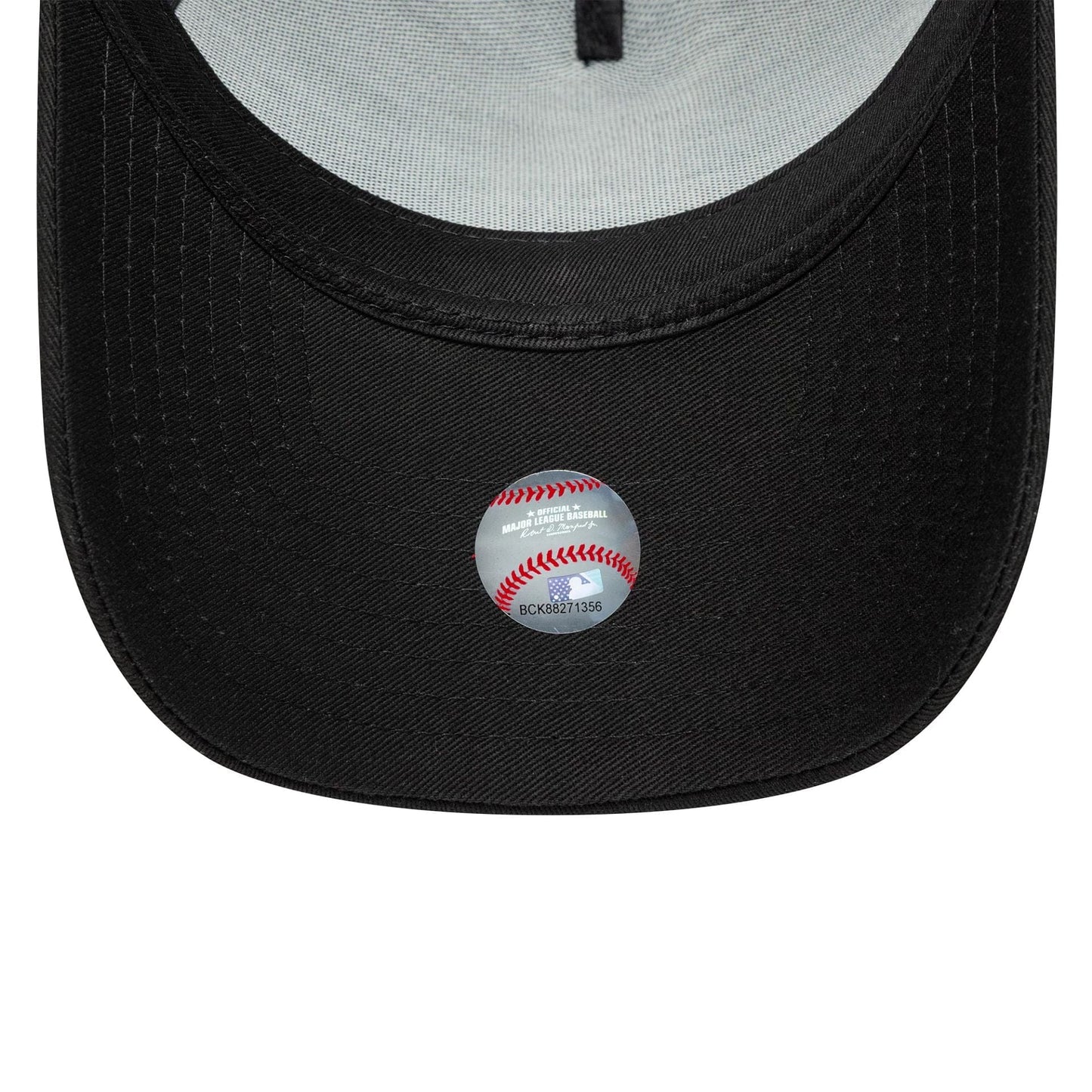 Pictured is this MLB Outline LA Dodgers 9FORTY E-Frame Trucker in black. 5