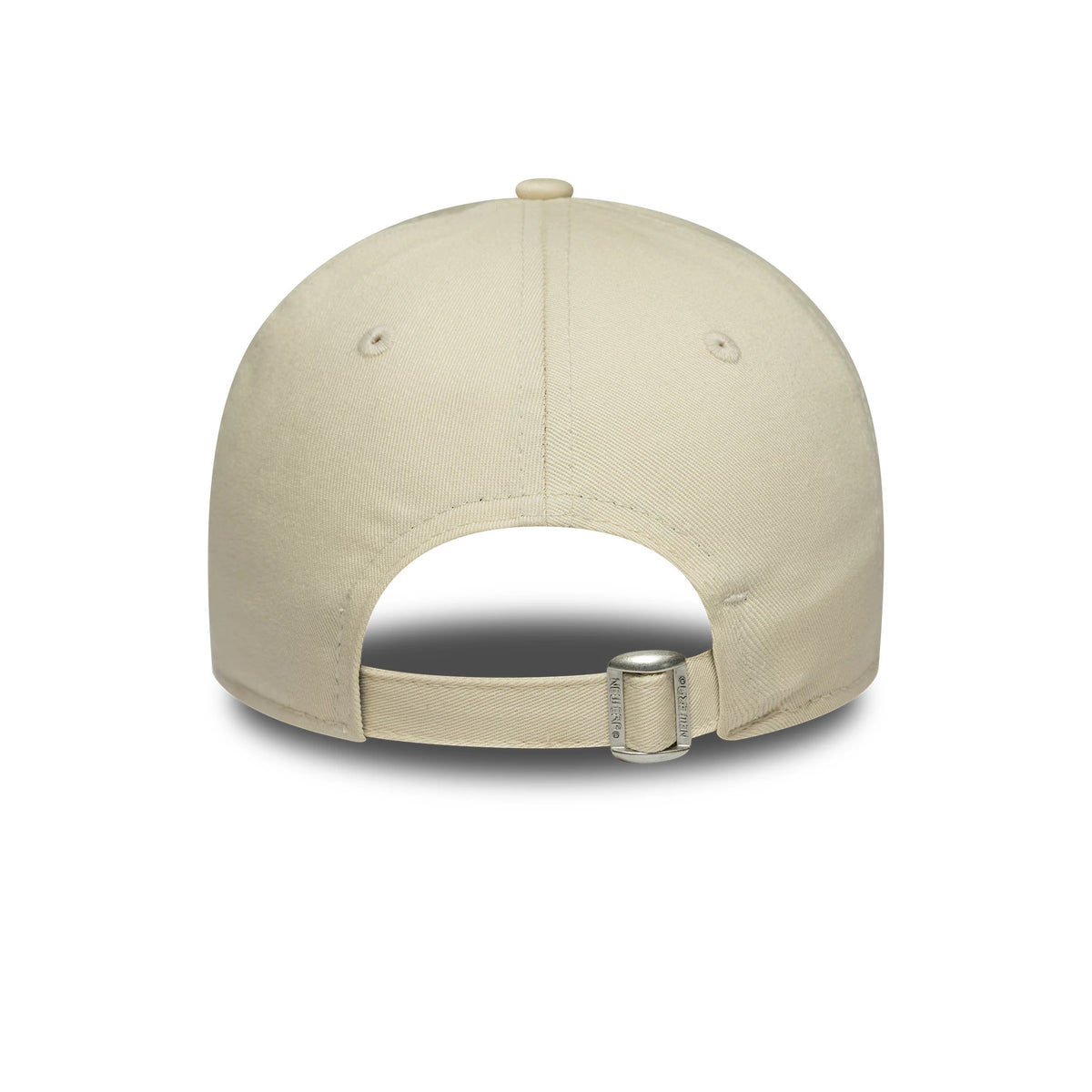New York Yankees Womens MLB Metallic Logo Light Beige New Era 9FORTY Cap, rear view showing an adjustable strap with a buckle at the back, centred on the unstructured light beige crown with matching top button and eyelets.