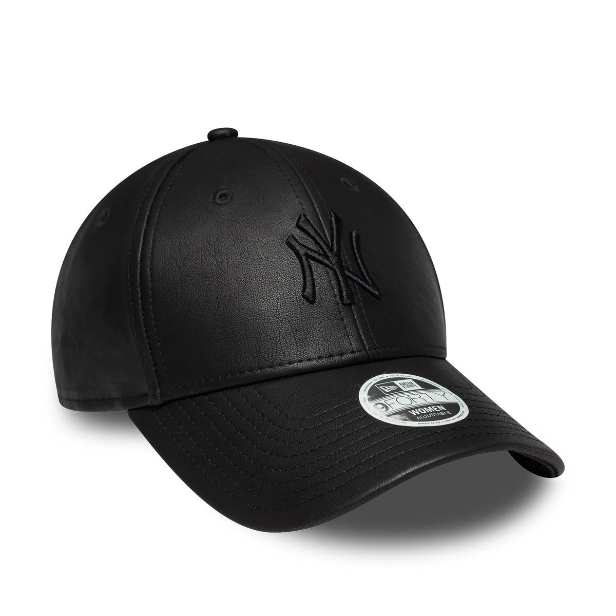New York Yankees Womens MLB PU Black New Era 9FORTY Cap, three-quarter view showing the black embroidered NY logo on the front panel, with a black curved visor and a 9FORTY size sticker on top.