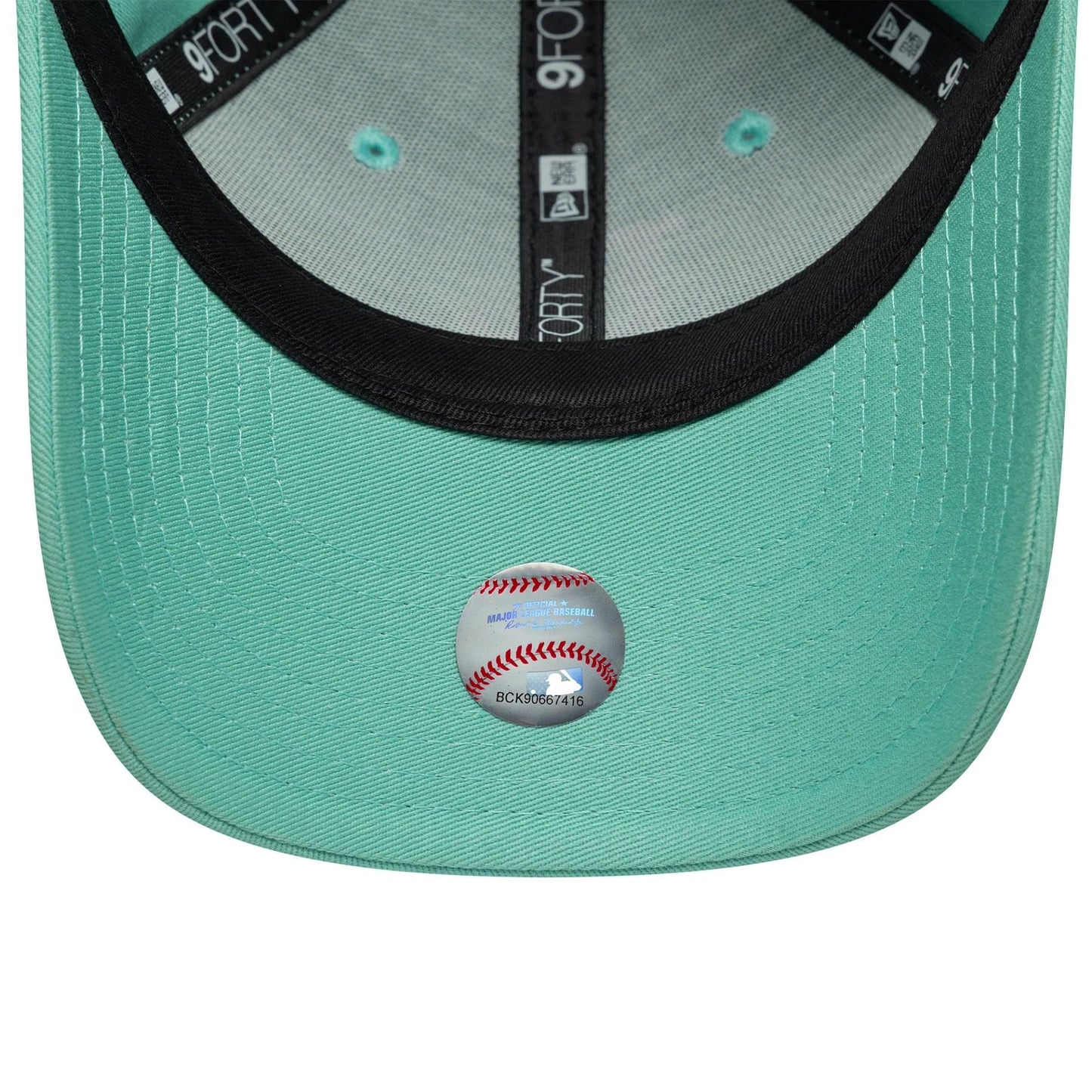 Pictured is this Youth MLB League Essential LA Dodgers 9FORTY in pastel green. 5