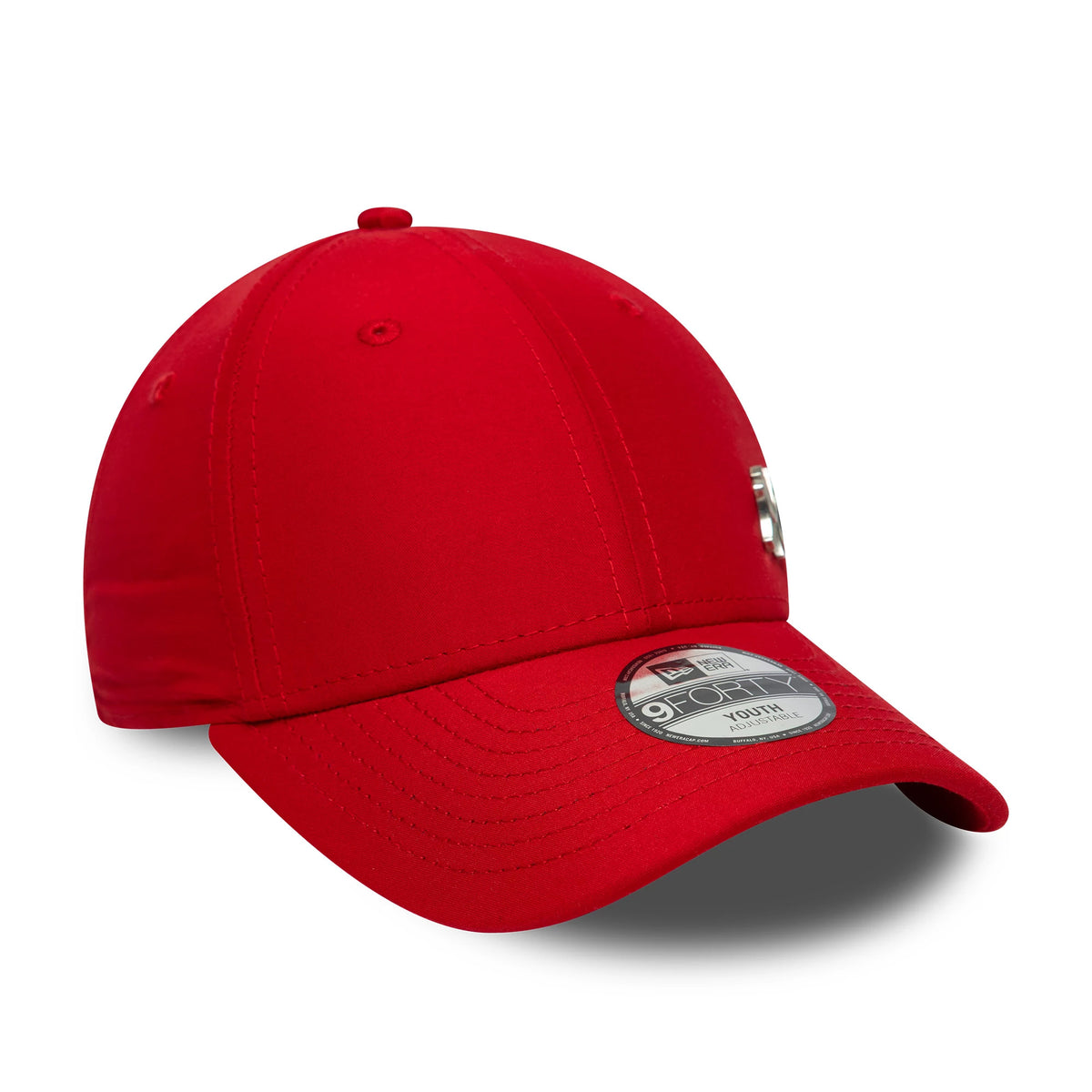 New York Yankees Youth MLB Flawless Red New Era 9FORTY Cap, three-quarter view showing a Yankees logo on the front panel, curved red visor with a 9FORTY size sticker, and matching red top button and eyelets.