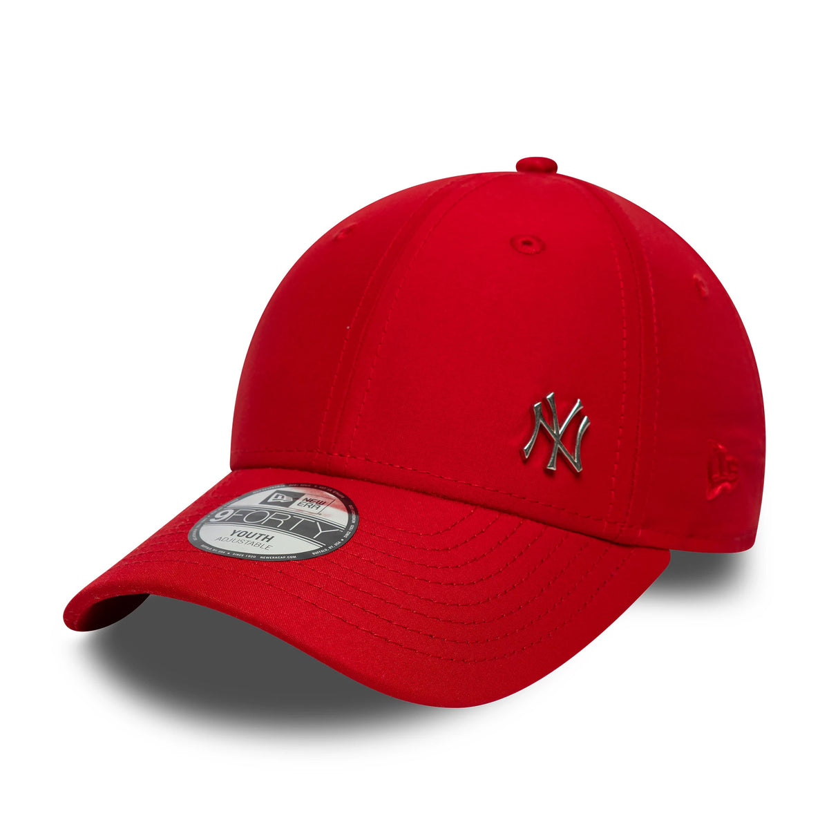 New York Yankees Youth MLB Flawless Red New Era 9FORTY Cap, front view showing a silver NY logo on the front panel, a red curved visor with a 9FORTY size sticker, and the New Era flag logo embroidered on the left side.