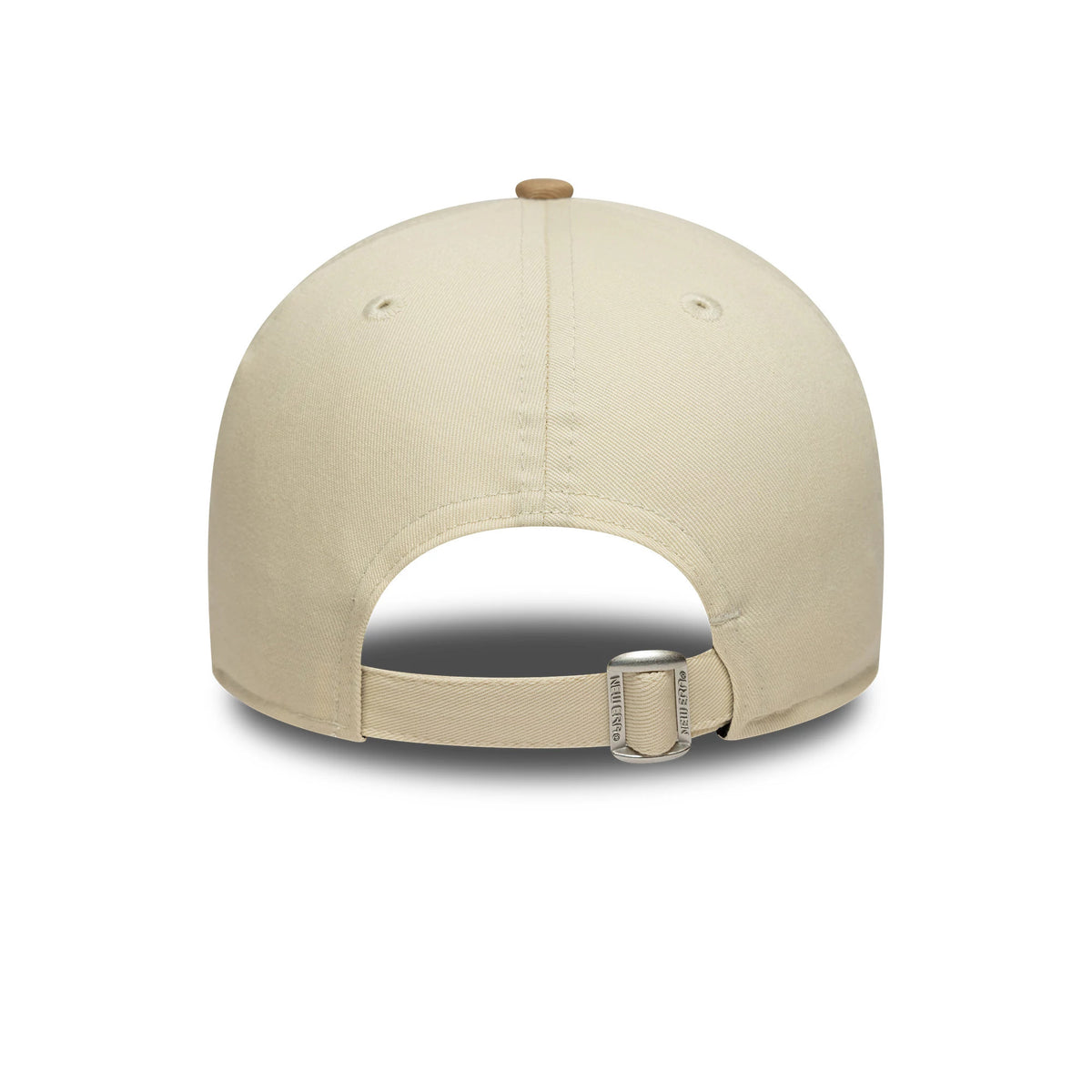 New York Yankees MLB Colour Block Cream New Era 9FORTY Cap, rear view showing the cream adjustable strap with a clasp, highlighted against the structured crown and featuring a top button in contrasting brown.