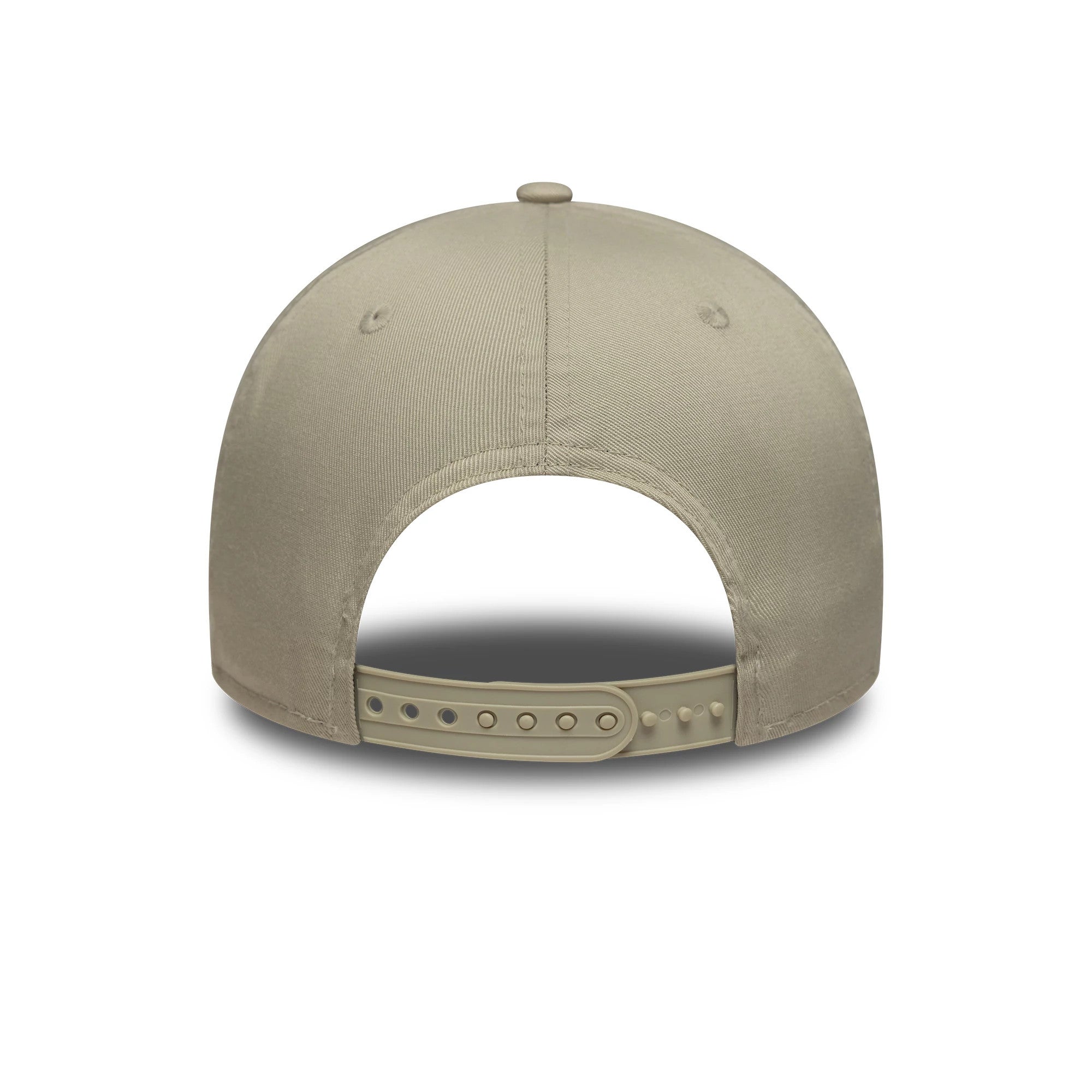 Pictured is this NBA Metallic LA Lakers 9FORTY in light beige. 4