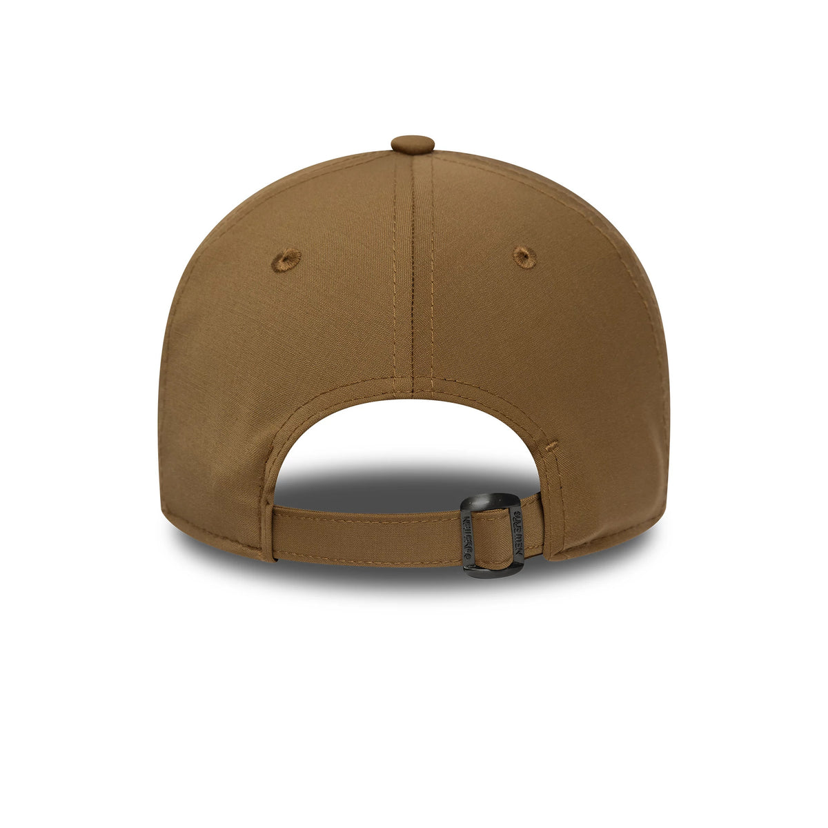 New Era Heritage Light Beige 9TWENTY Cap, rear view showing the unstructured crown with a matching top button, light beige fabric with stitching, and a black buckle on the adjustable strap at the back.