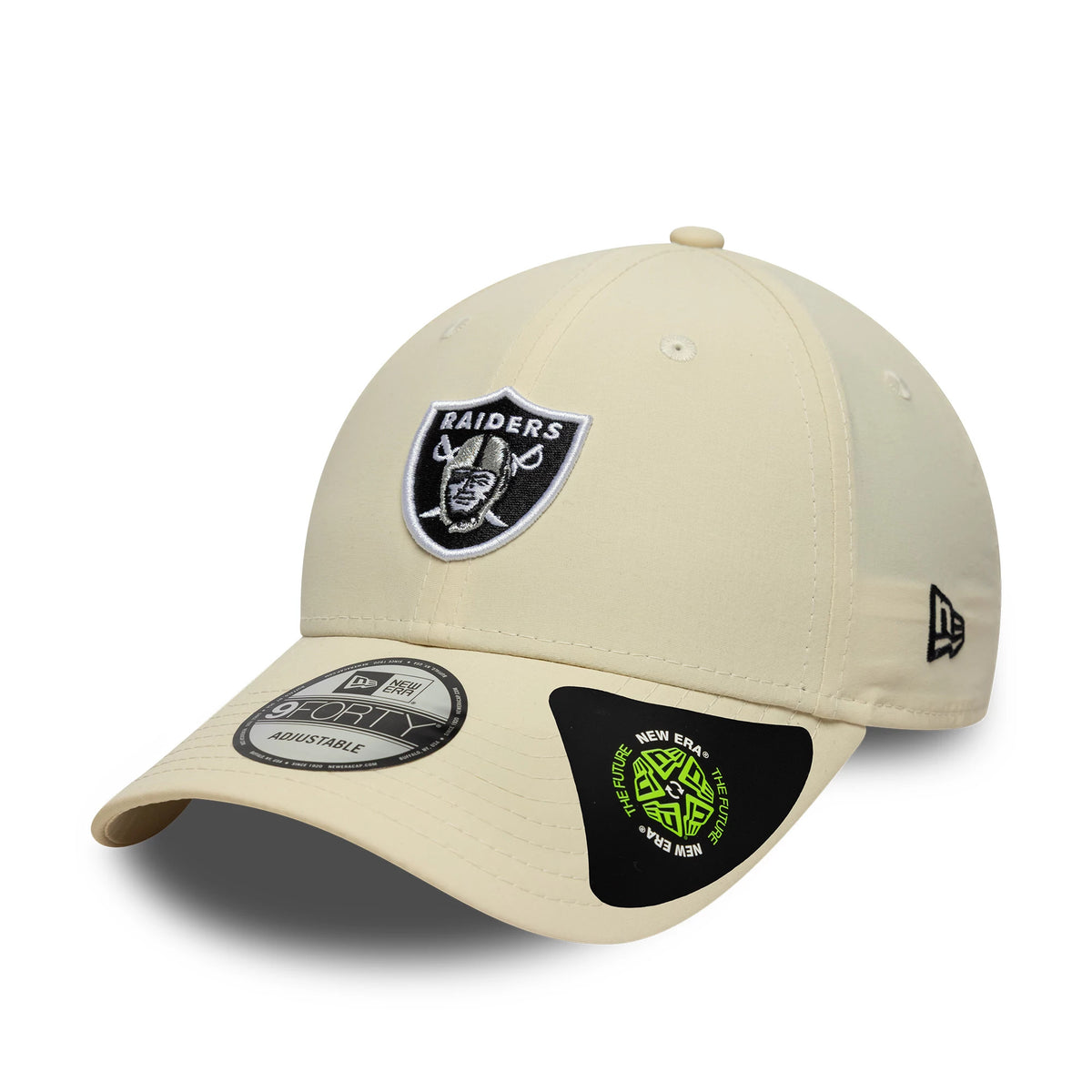 Las Vegas Raiders NFL Recycled Midi Cream New Era 9FORTY Cap, three-quarter view showing the raised embroidered Raiders logo on the front panel, curved cream visor with a 9FORTY size sticker, and New Era flag logo on the left side.