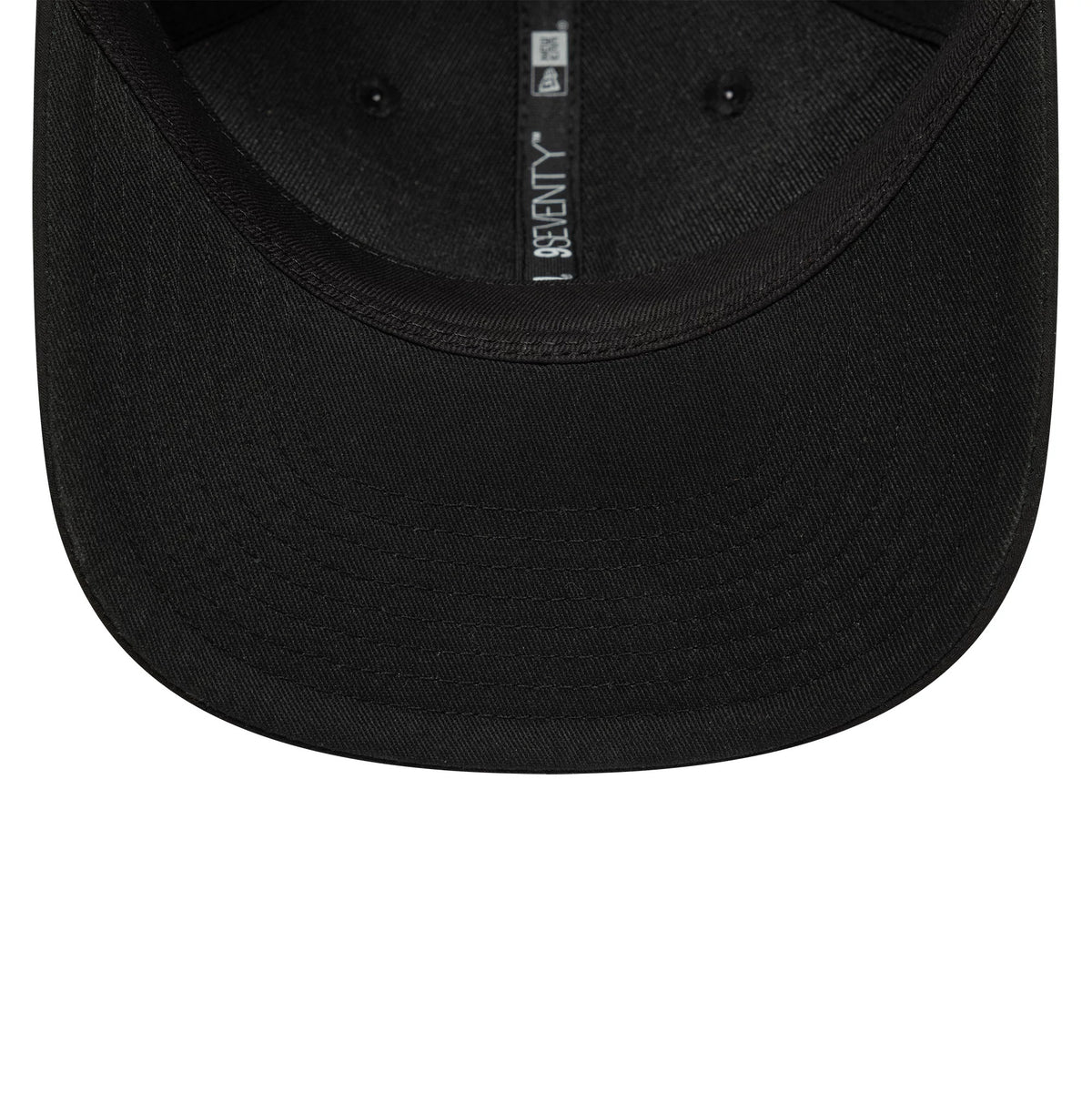 Pictured is this New Era Technical 9SEVENTY Stretch Snap cap in black. 7