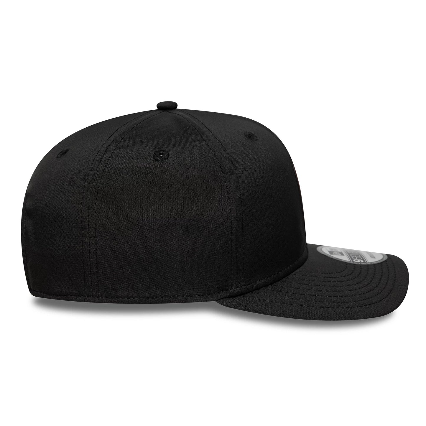 Pictured is this AC Milan TPU 9SEVENTY Stretch Snap in black. 7