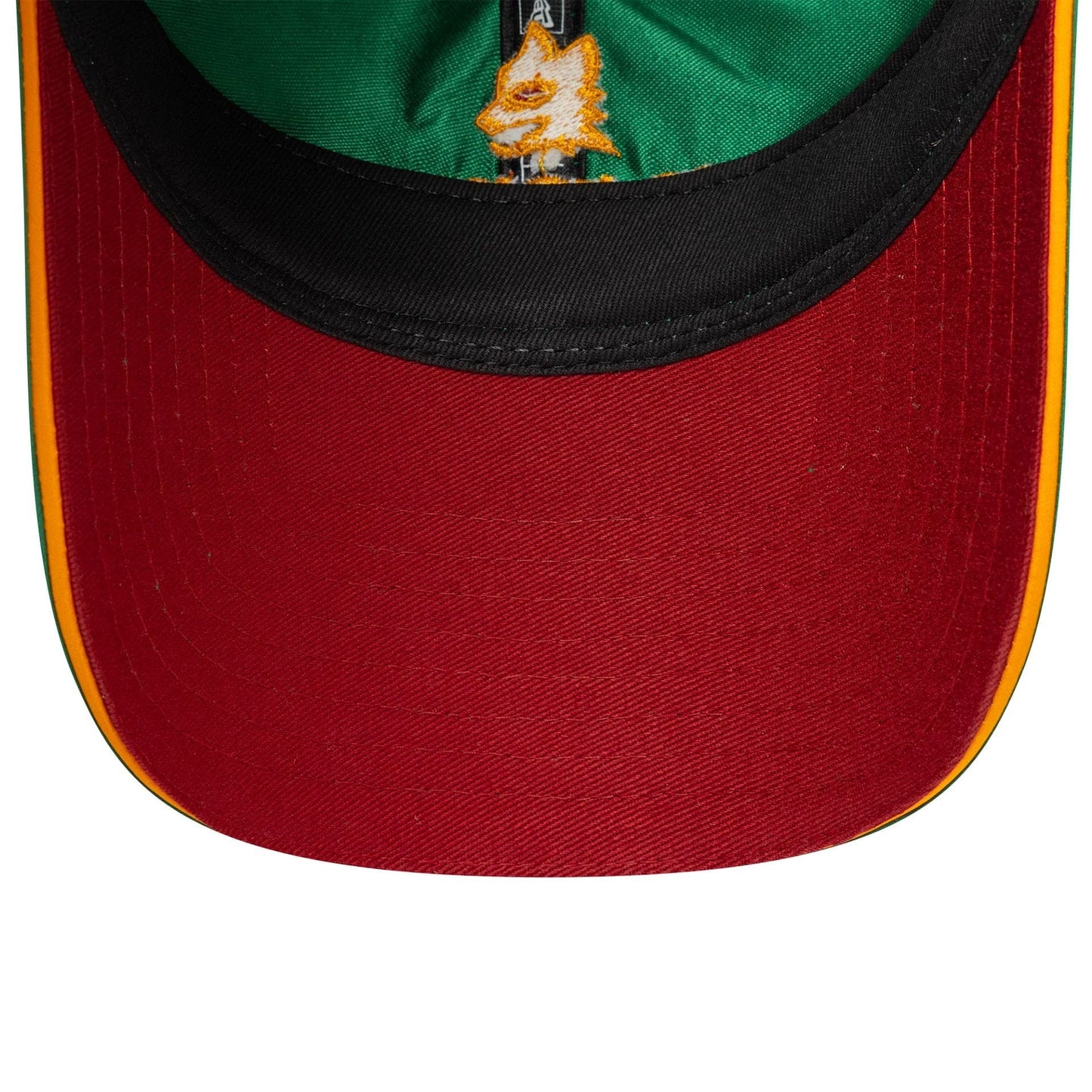 Pictured is this AS Roma Retro 95 9TWENTY in green. 5