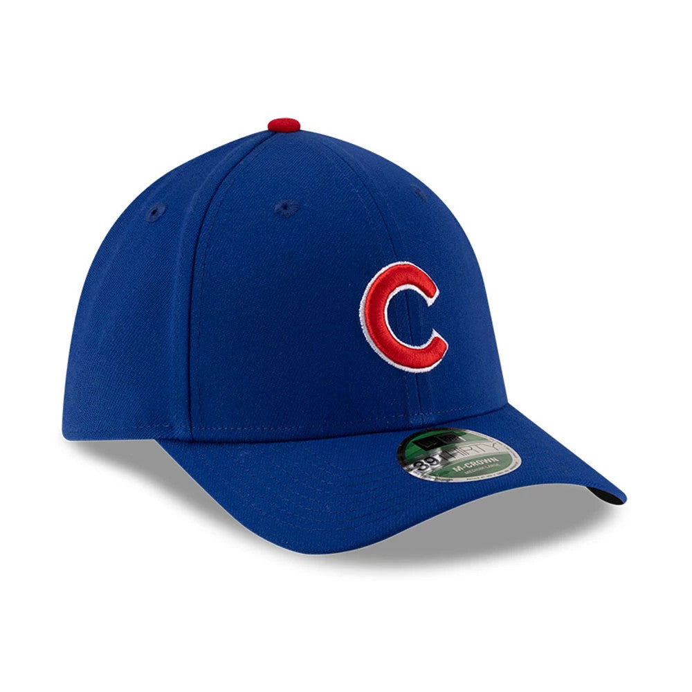 Cubs MLB Player Replica Blue New Era 39THIRTY M-Crown Stretch Fit Cap, three-quarter view showing the red and white C logo embroidered on the front panel, with a curved blue visor and 39THIRTY size sticker.