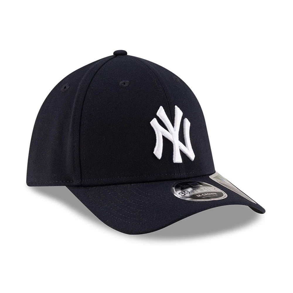 Yankees MLB Player Replica Navy New Era 39THIRTY M-Crown Stretch Fit Cap, three-quarter view showing the raised white NY logo on the front panel, curved navy visor with a 39THIRTY size sticker, and black top button.