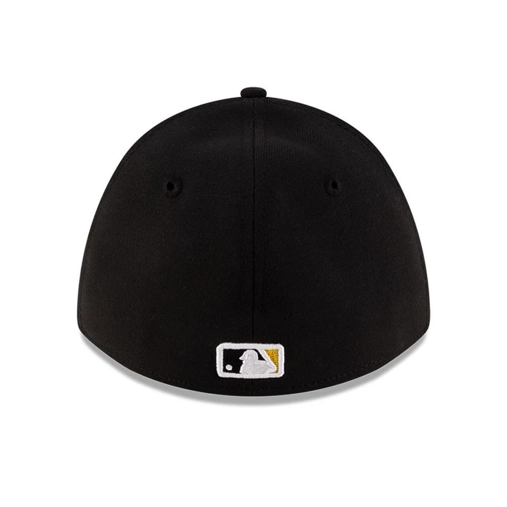 Pictured is this MLB Player Replica Pittsburgh Pirates 39THIRTY M-Crown Stretch Fit cap in black. 4