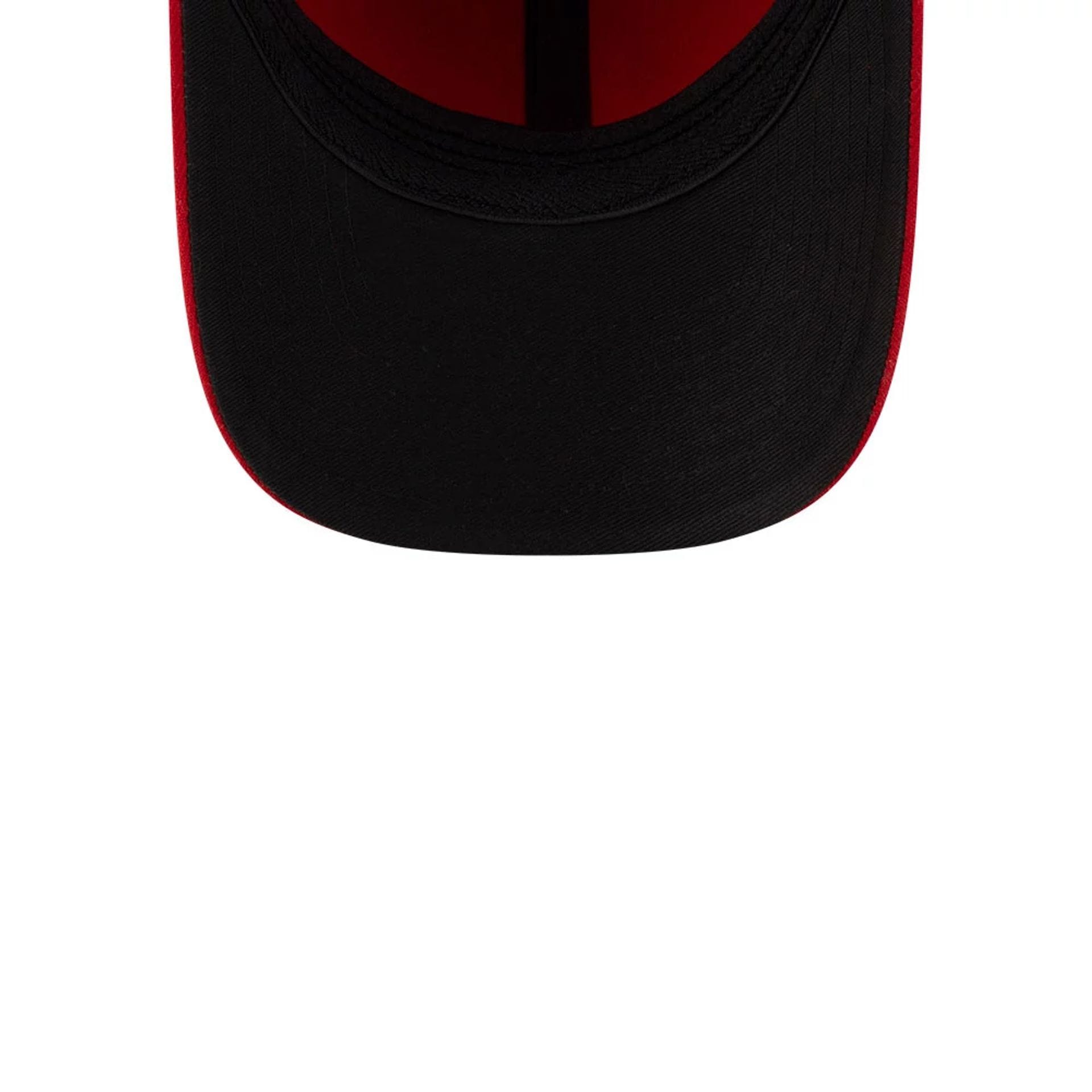 Pictured is this MLB Player Replica St. Louis Cardinals 39THIRTY M-Crown Stretch Fit cap in red. 2