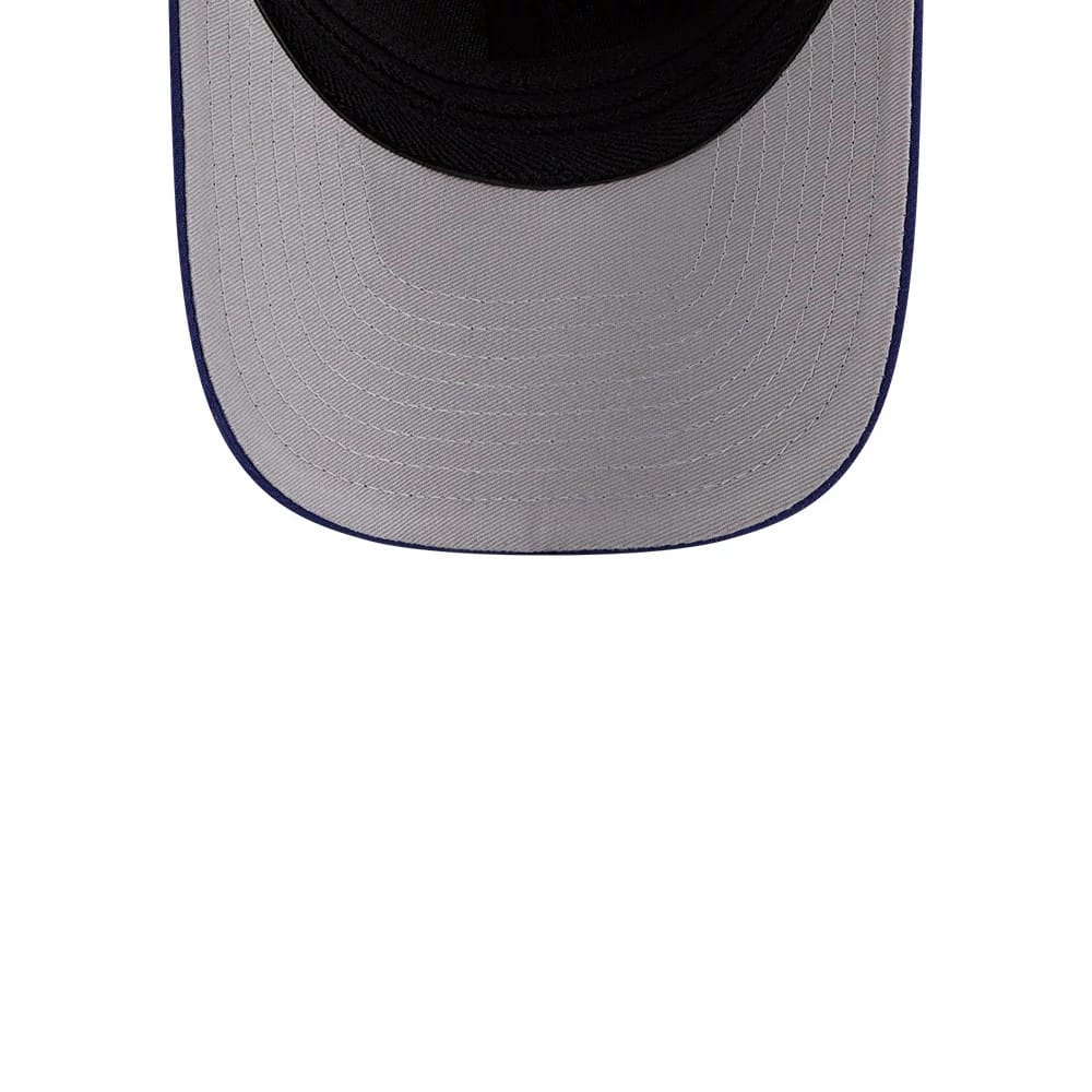 Pictured is this MLB Brooklyn Dodgers 39THIRTY M-Crown Stretch Fit cap in dark blue. 2