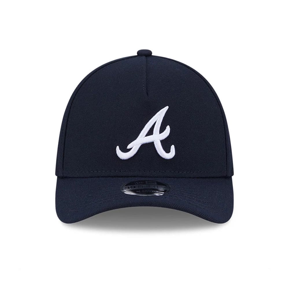 Atlanta Braves MLB Navy New Era 39THIRTY M-Crown A-Frame Stretch Fit Cap, front view showing the raised white embroidered A logo on the structured navy crown, with a 39THIRTY size sticker on the curved visor.