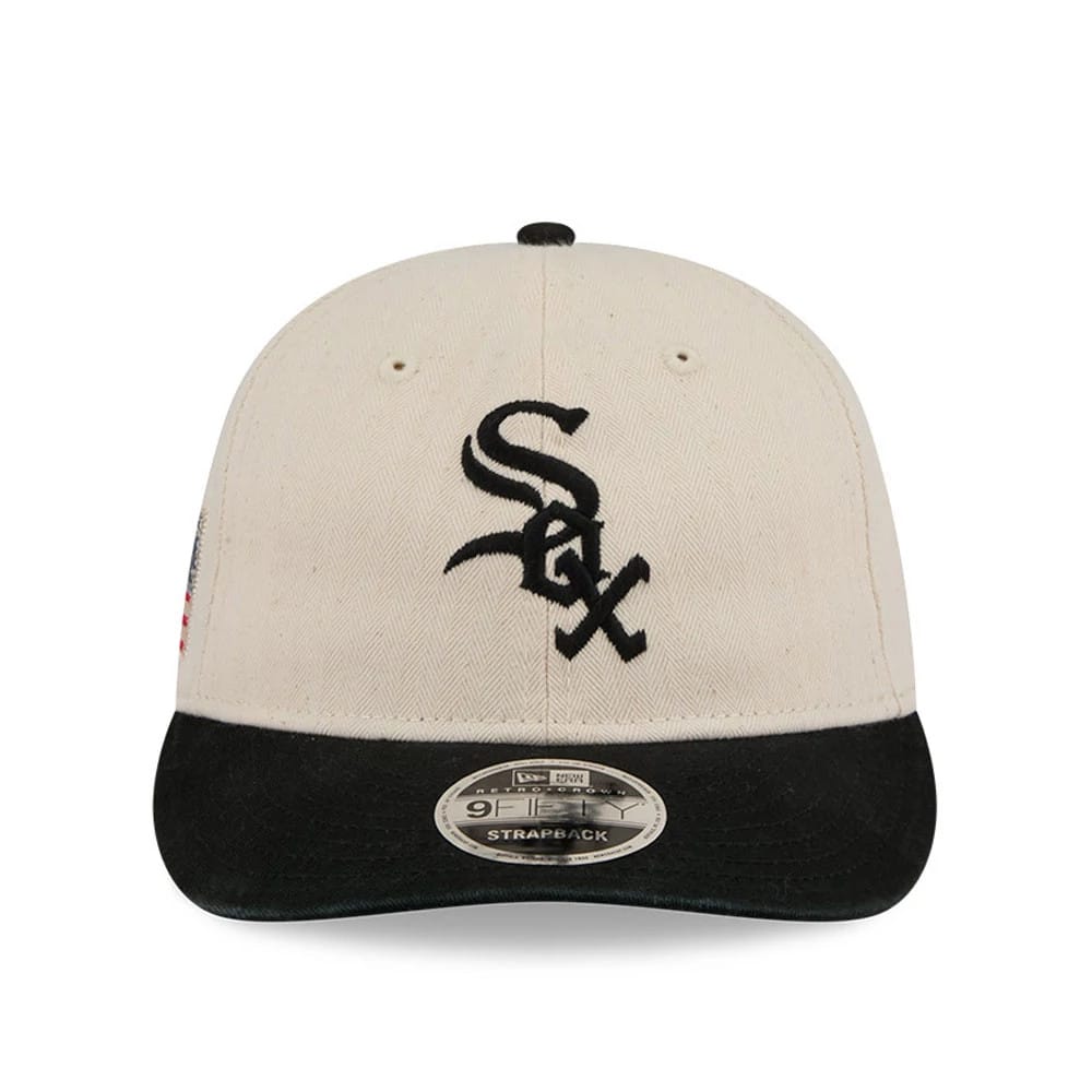 This is a Chicago White Sox MLB Americana Herringbone White Retro Crown 9FIFTY Adjustable Cap 4