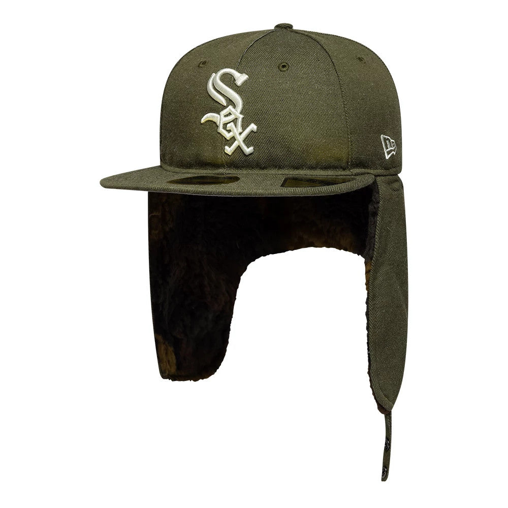 This is a Chicago White Sox MLB Camo Green Retro Crown Dogear 59FIFTY Fitted Cap 2