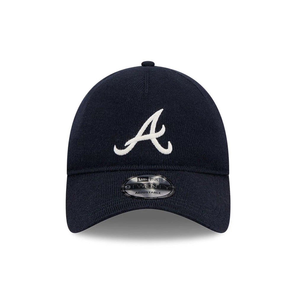 Atlanta Braves MLB Merino Wool Navy New Era 9TWENTY Adjustable Cap, front view showing the white embroidered A logo on the structured navy crown and a 9TWENTY size sticker on the curved navy visor.