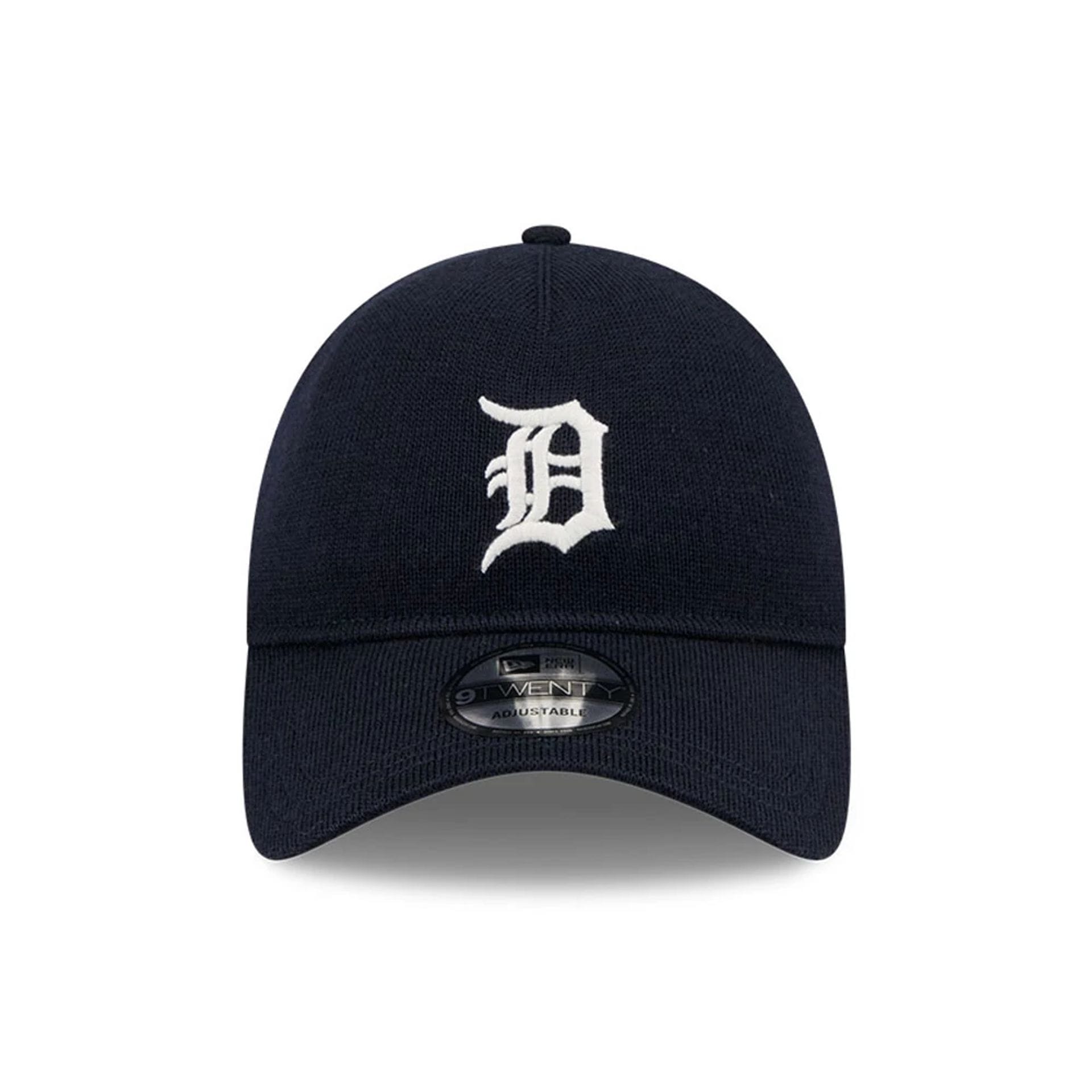 This is a Detroit Tigers MLB Merino Wool Navy 9TWENTY Adjustable Cap 2