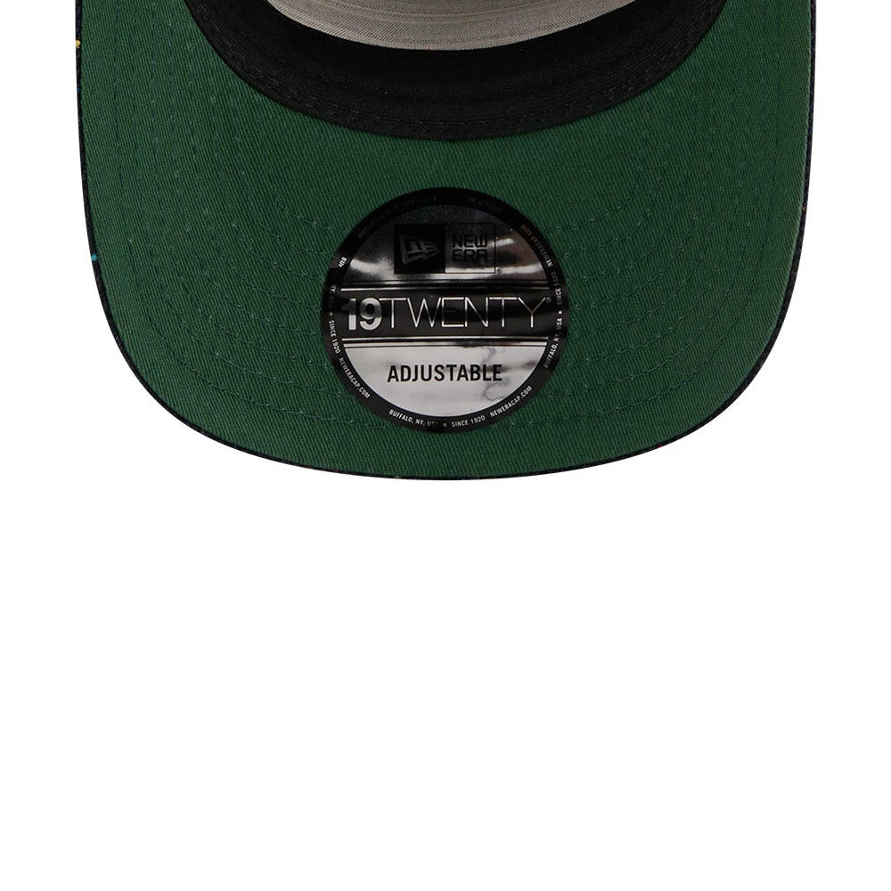 Chicago White Sox MLB Speckled Wool Navy New Era 19TWENTY Adjustable Cap, underside view showing the green undervisor with a black 19TWENTY size sticker at the centre and black stitching around the visor edge.
