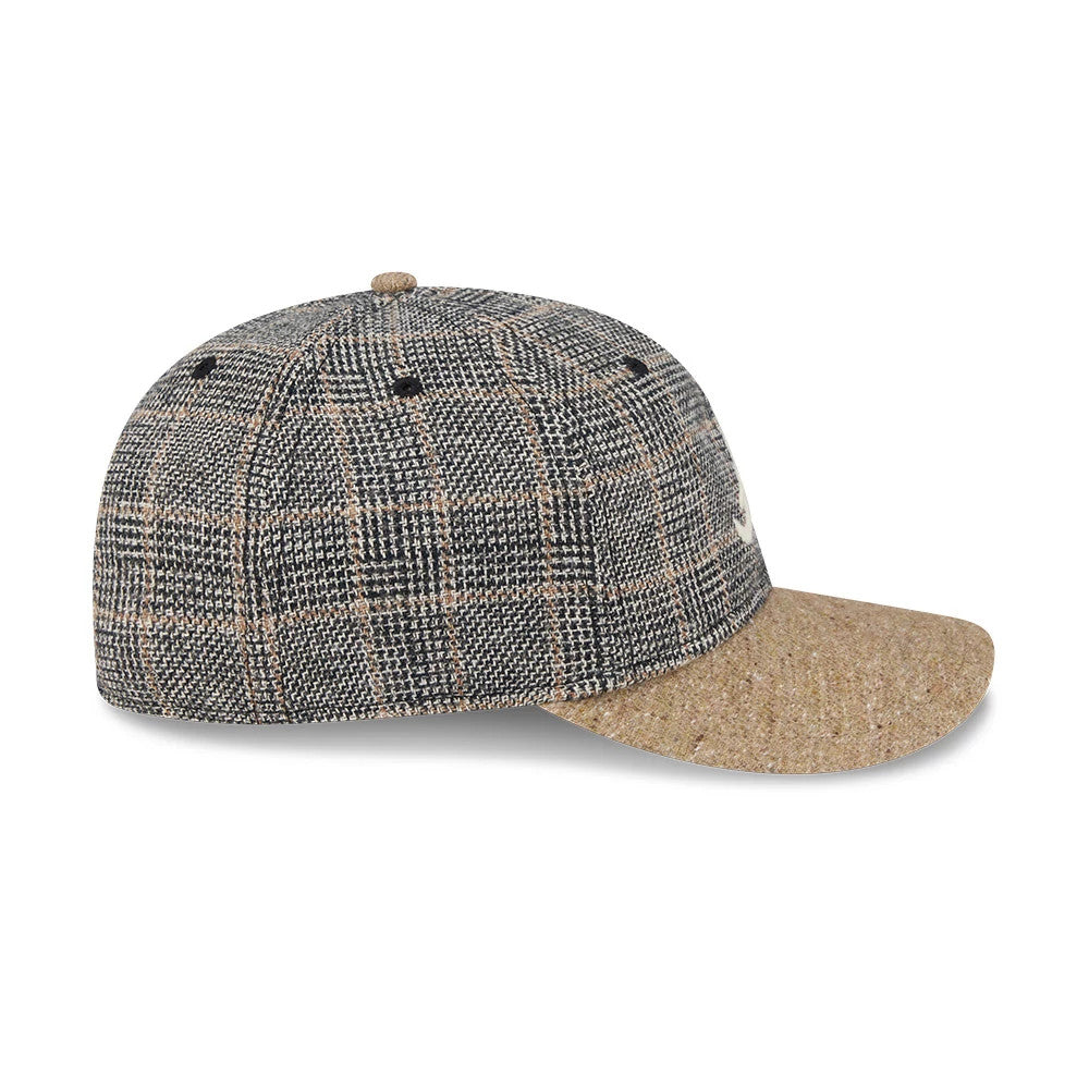 This is a Atlanta Braves MLB Vintage Tweed Open Blue Retro Crown 59FIFTY Fitted Cap 7