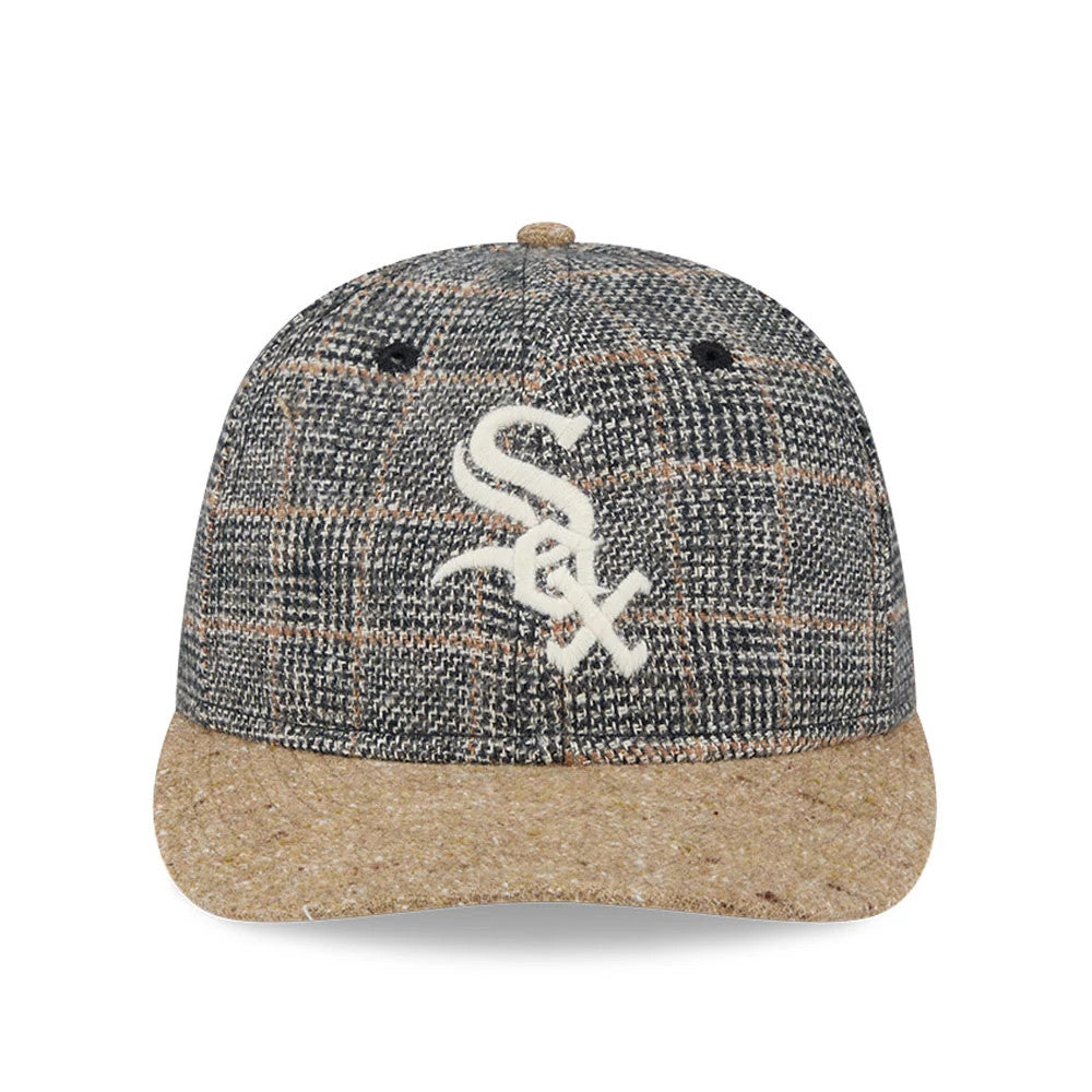 Chicago White Sox MLB Vintage Tweed Open Blue Retro Crown New Era 59FIFTY Fitted Cap, front view showing the raised white embroidered team logo on the tweed patterned crown with a textured brown visor and a matching top button.