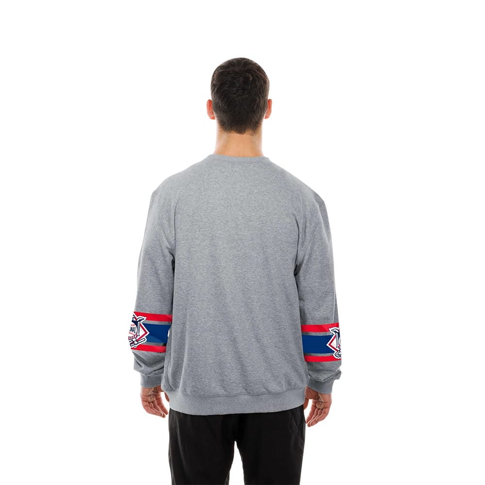 The model is wearing this MLB Sport Classic LA Dodgers Crew Neck Sweater in grey. 2