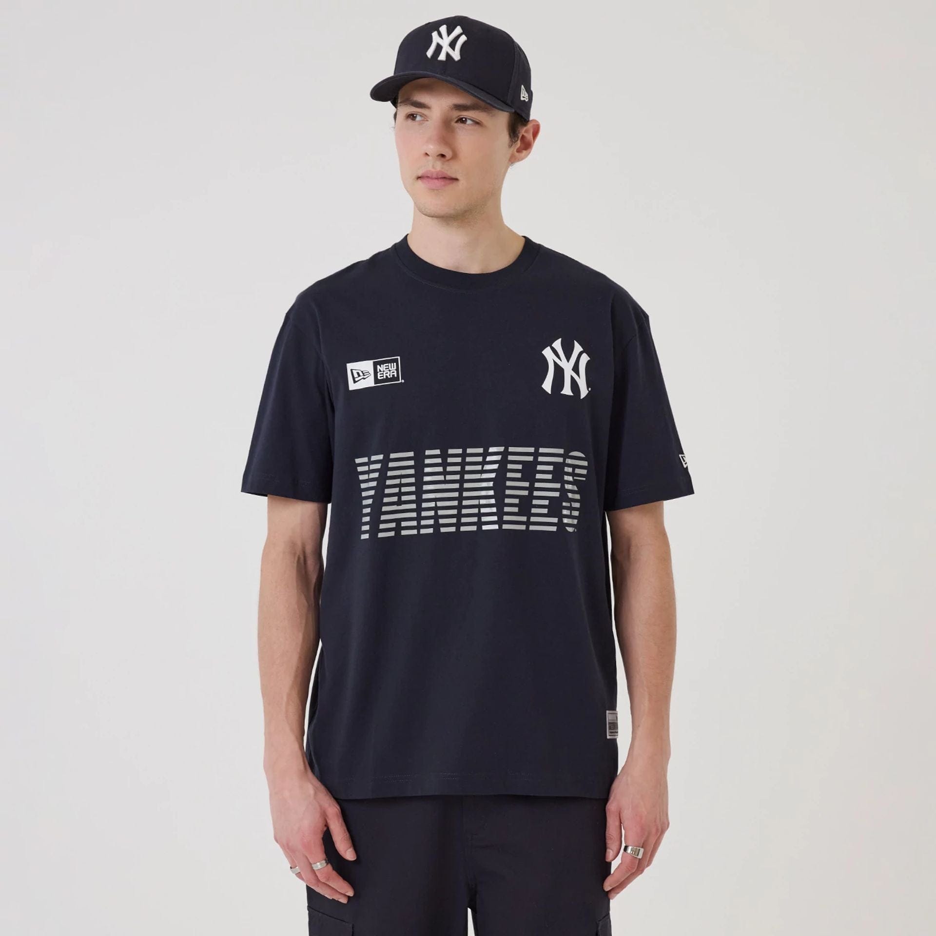 The model is wearing this MLB Match New York Yankees T-Shirt in navy. 1
