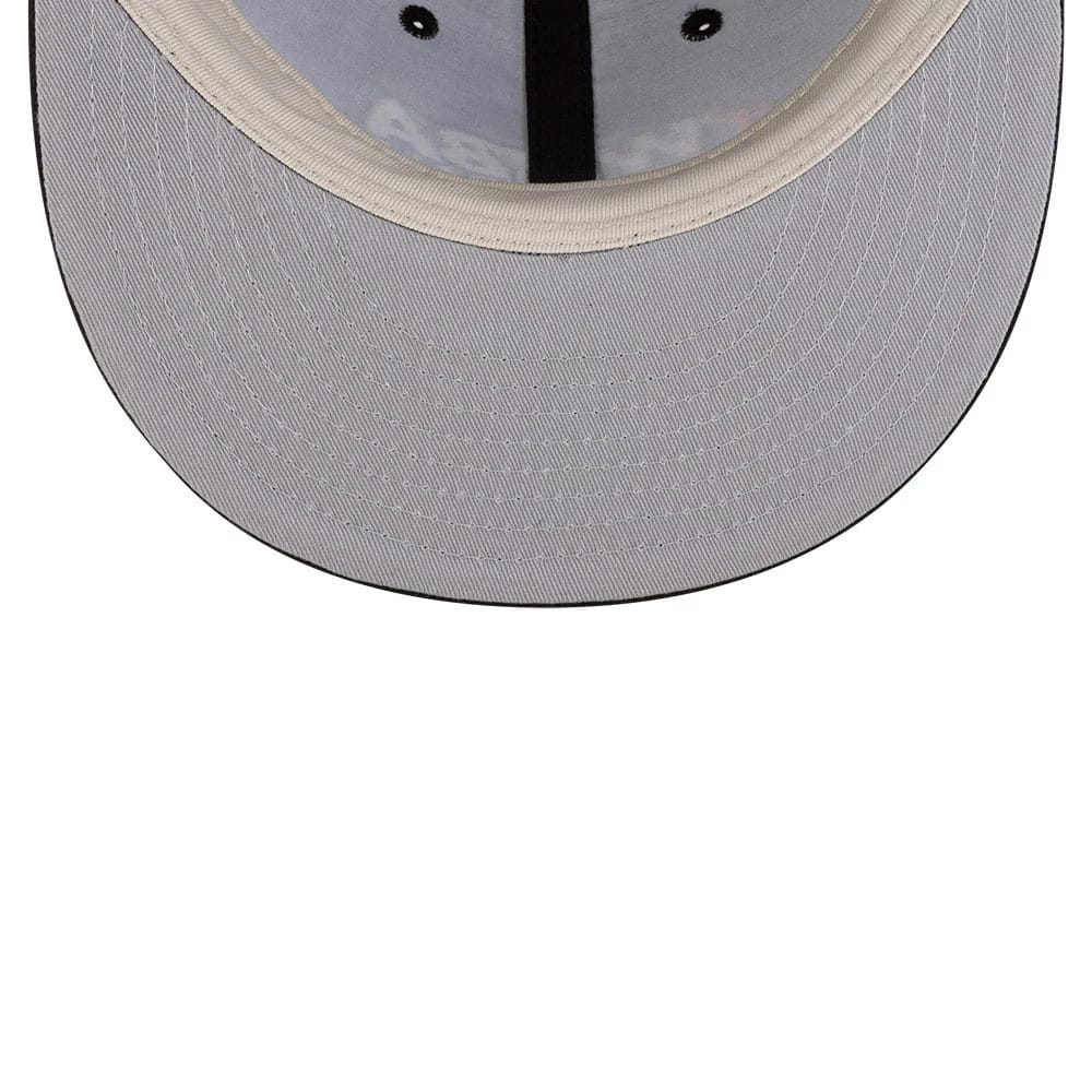 This is a FOG x WNBA Logo Black Retro Crown 9FIFTY Adjustable Cap 2