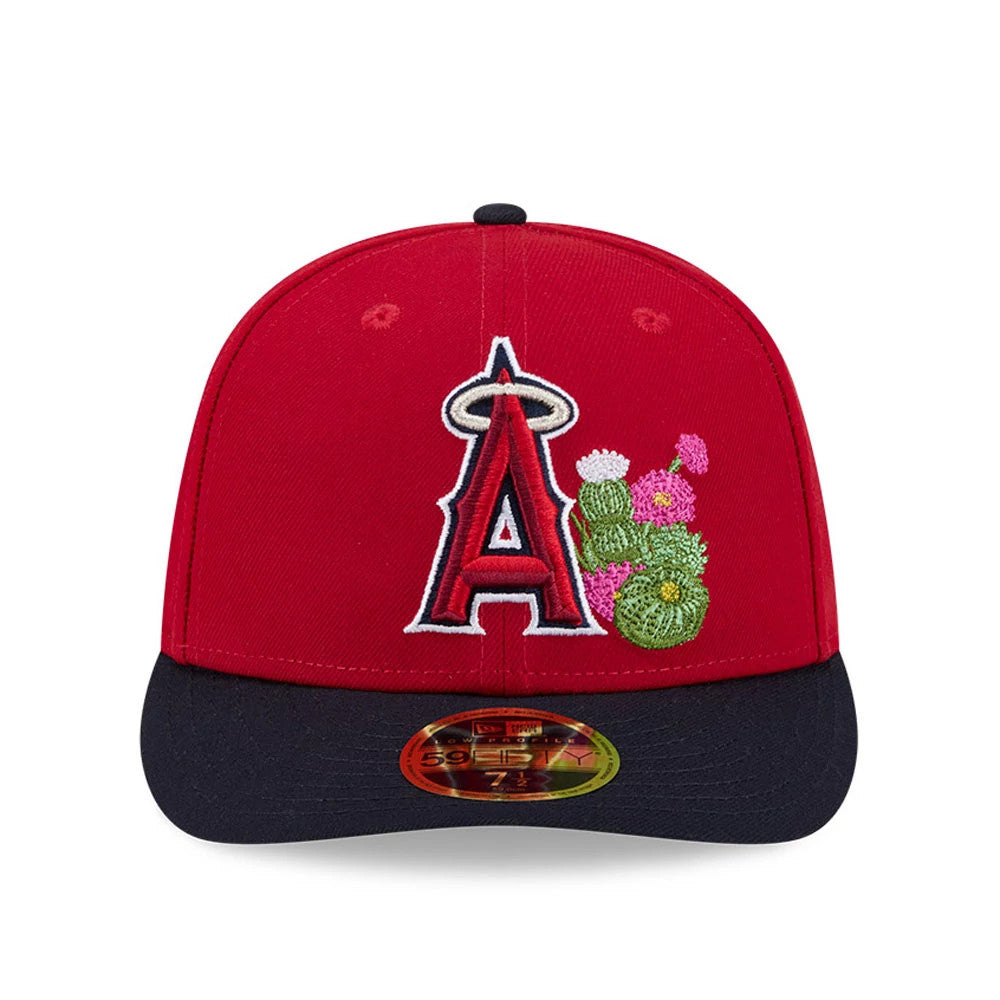 LA Angels MLB Spring Training 2026 Red Low Profile New Era 59FIFTY Fitted Cap, front view showing raised red and white embroidered LA logo with floral cactus detail on right front panel, and gold 59FIFTY size sticker on the navy blue visor.