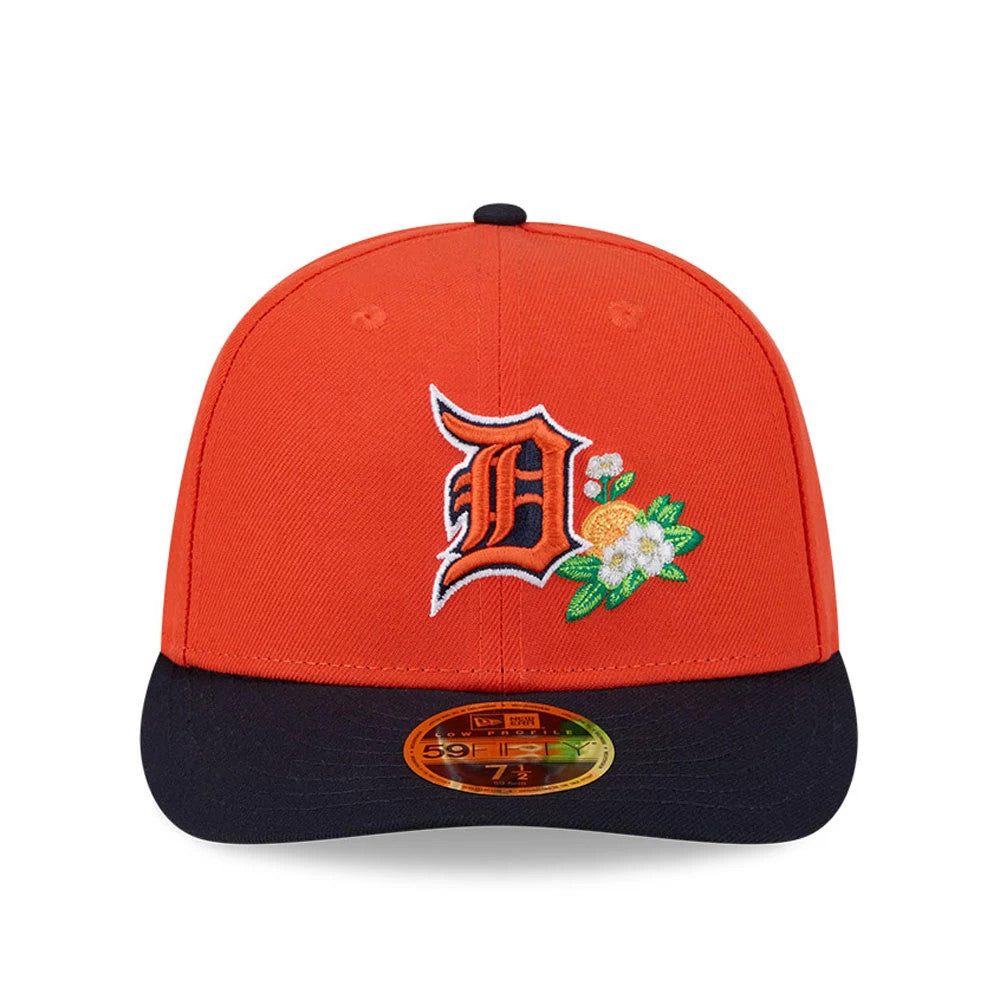 Detroit Tigers MLB Spring Training 2026 Red Low Profile New Era 59FIFTY Fitted Cap, front view showing the orange outlined D logo with floral embroidery on the front panel, a dark blue visor, and a gold 59FIFTY size sticker on the visor.